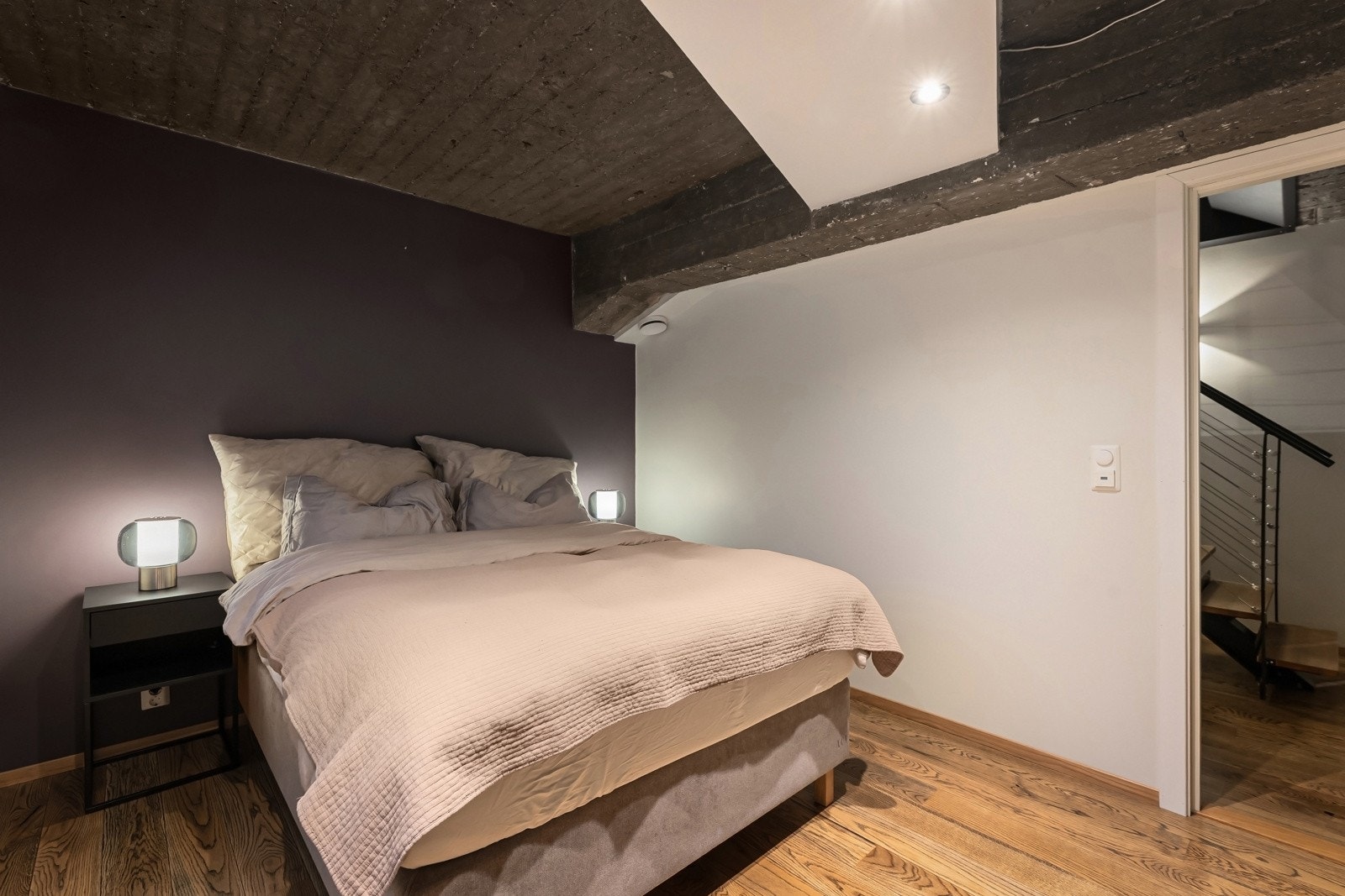 Soverom. Galleribilde