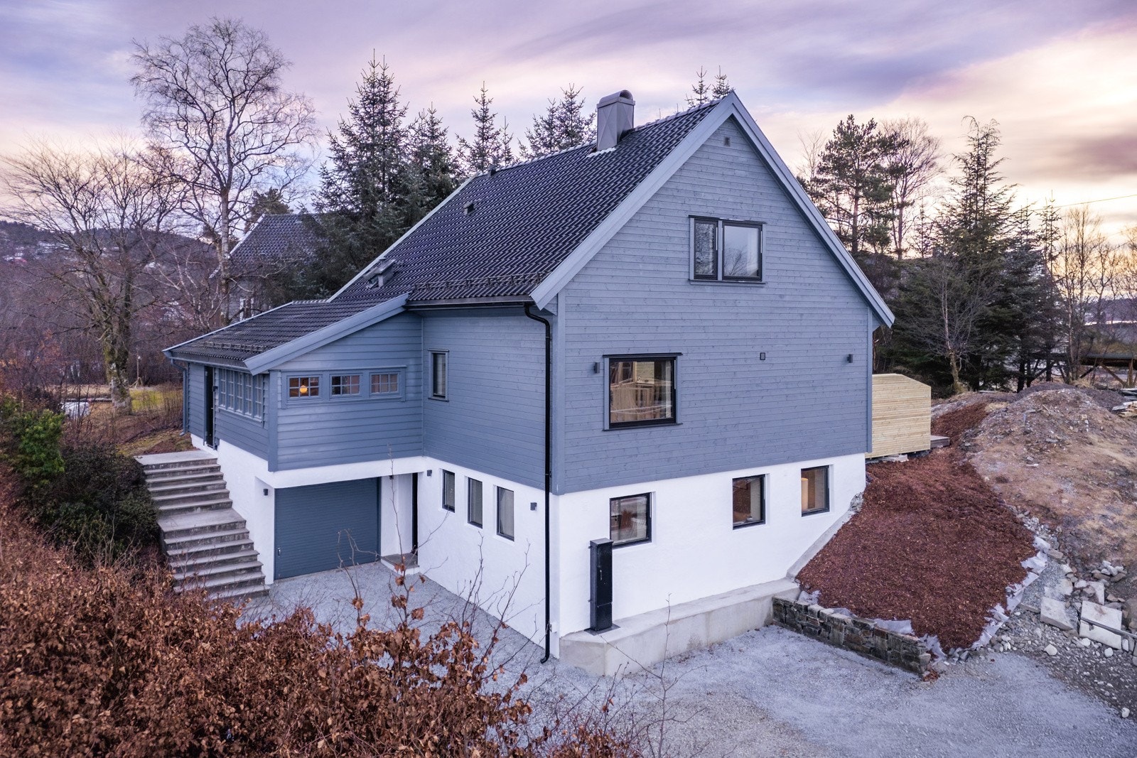 Kort oppsummert en lekker og innholdsrik enebolig med god standard og få bekymringer Galleribilde