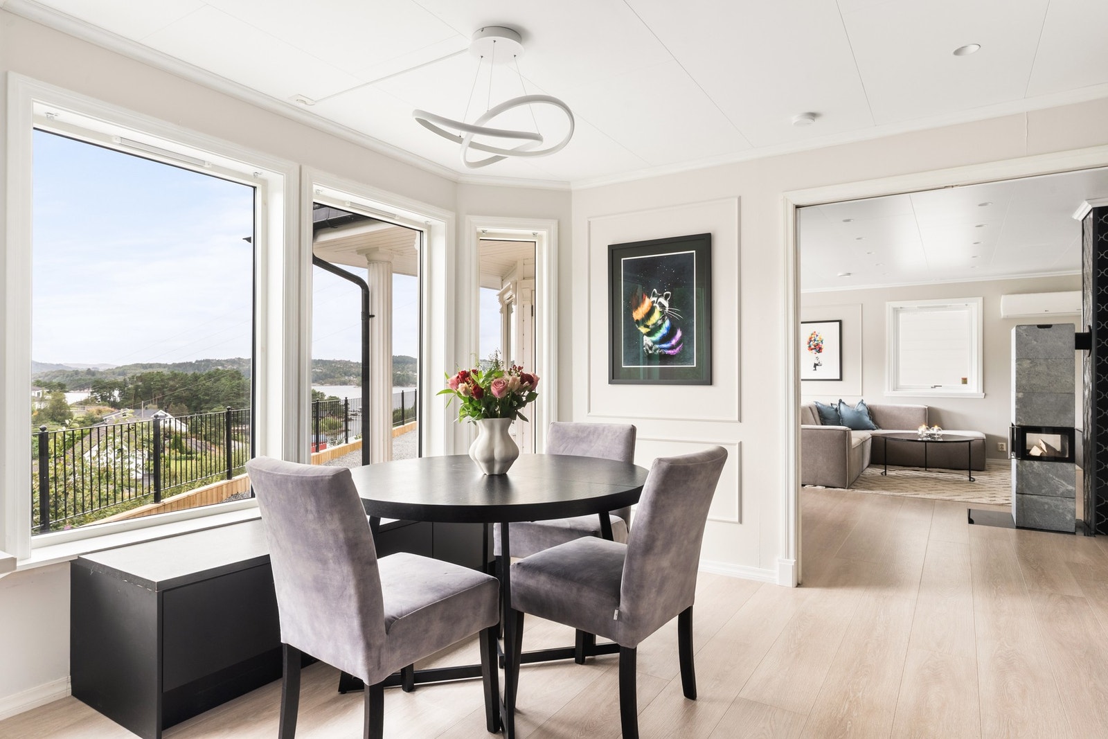 Et naturlig samlingspunkt for familien. Galleribilde