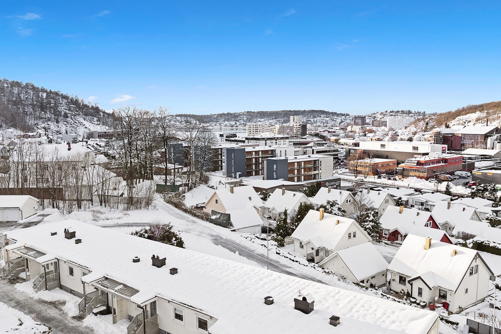 Flott utsikt mot indre havn Galleribilde