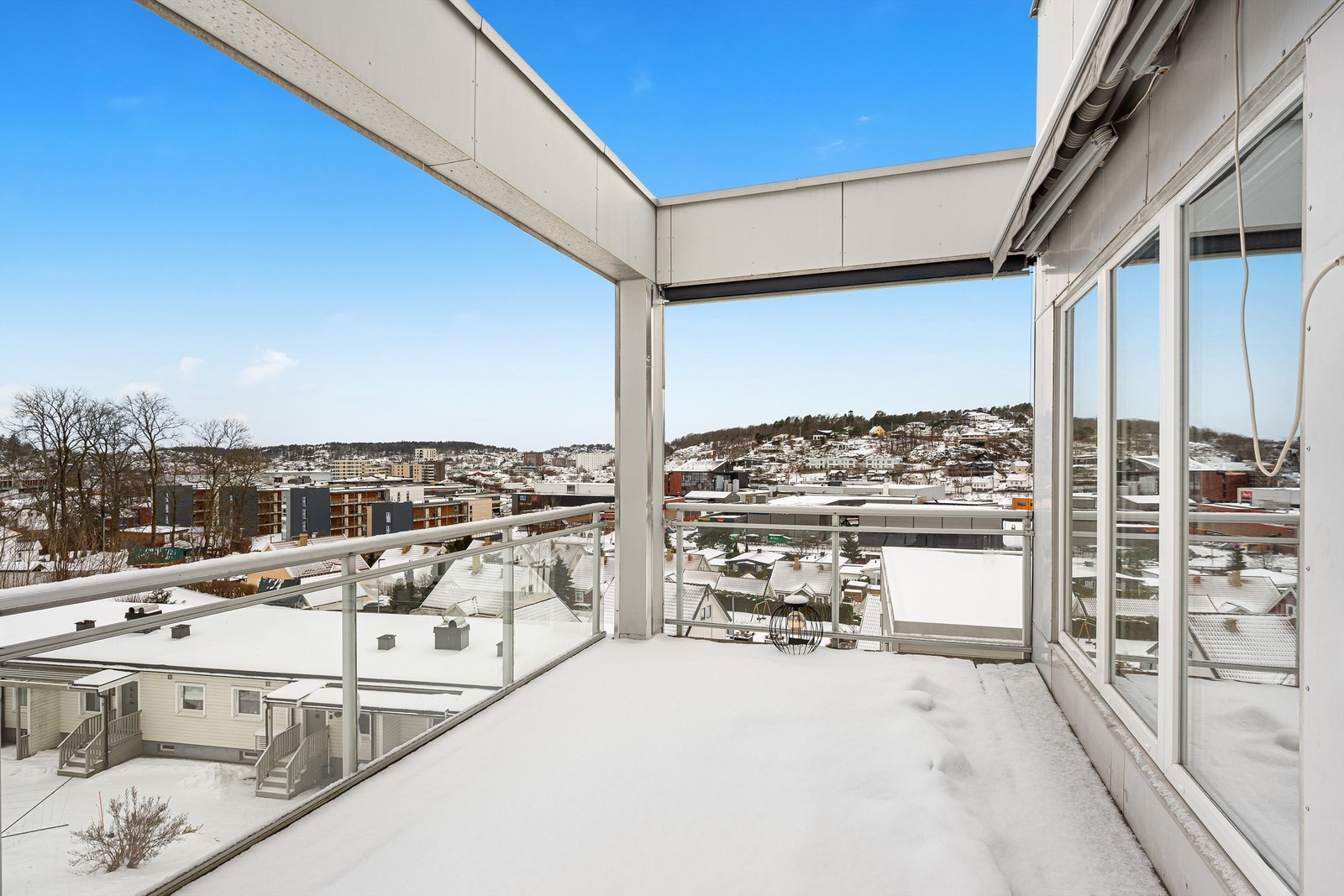 Flott utsikt og enorme solforhold Galleribilde