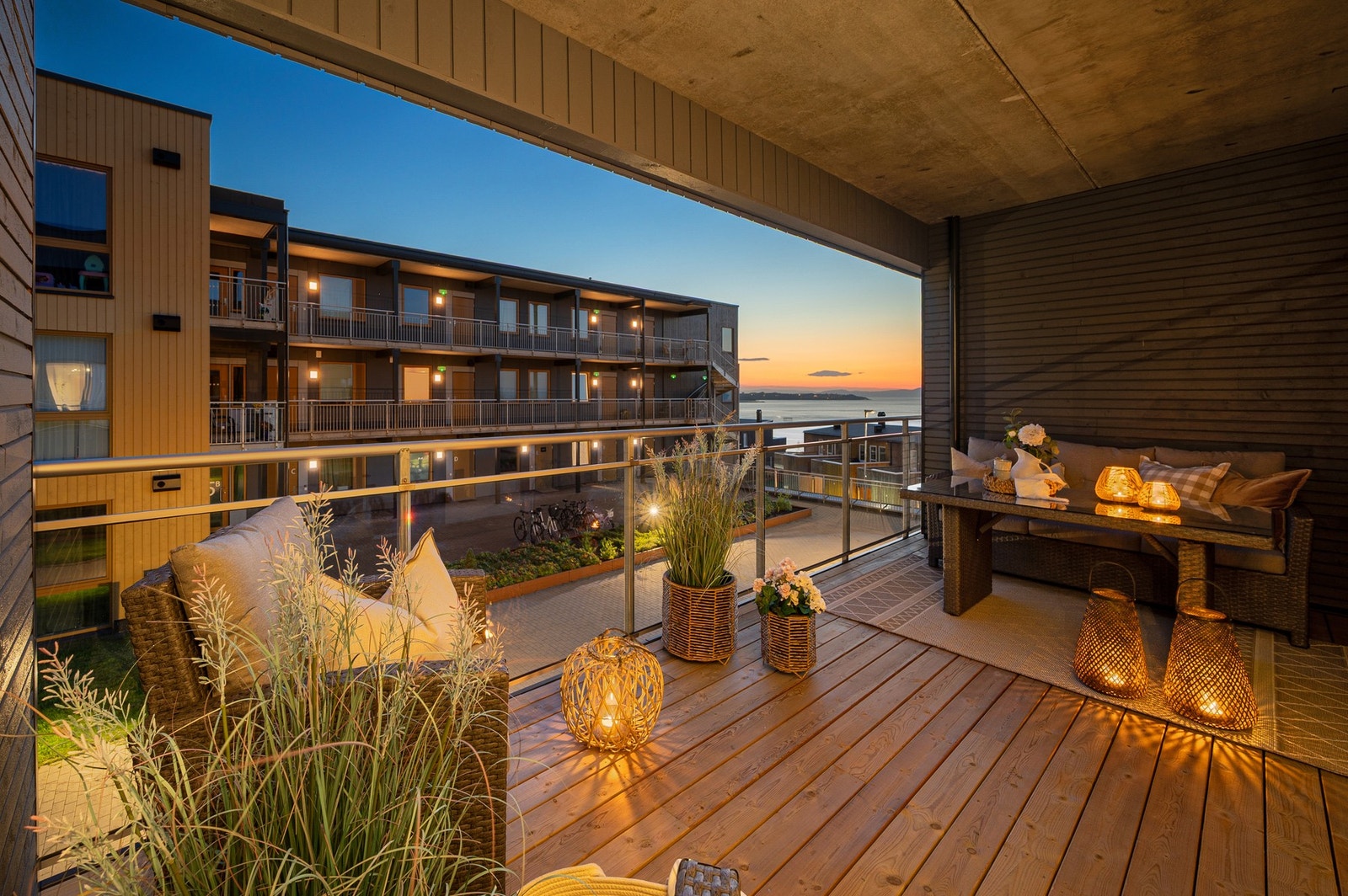 EiendomsMegler1 ved Kenneth Johansen har gleden av å presentere Væressletta 17! (Foto: Krokstad & Nervik - Jens Martin Nervik) Galleribilde