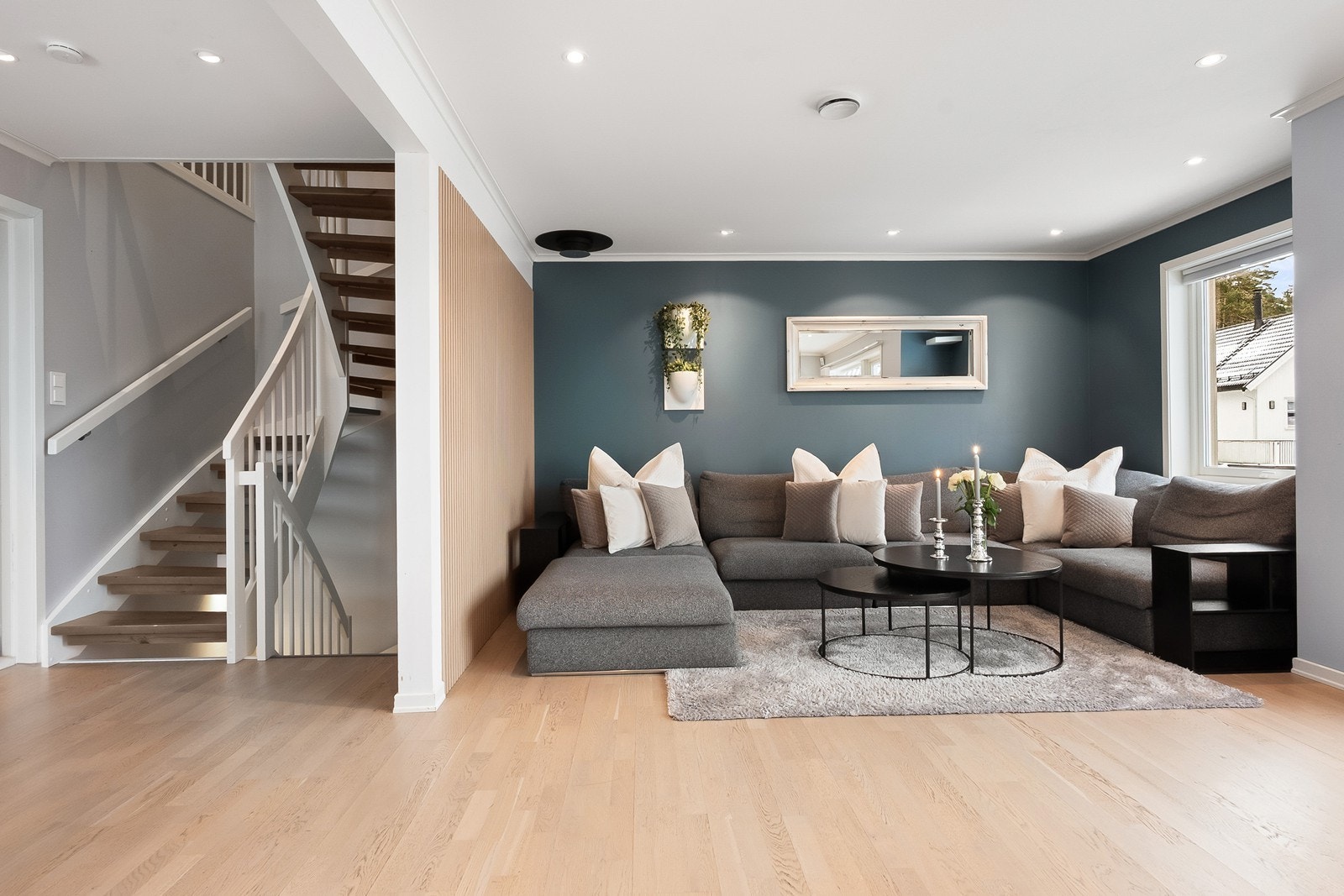 Det er stålpipe som er klargjort for tilknytning av ildsted. Galleribilde