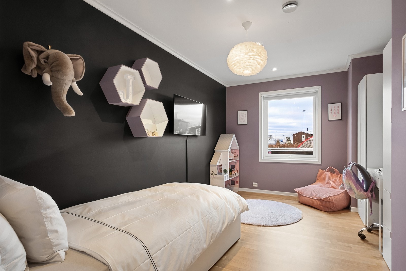 Soverom to. Galleribilde