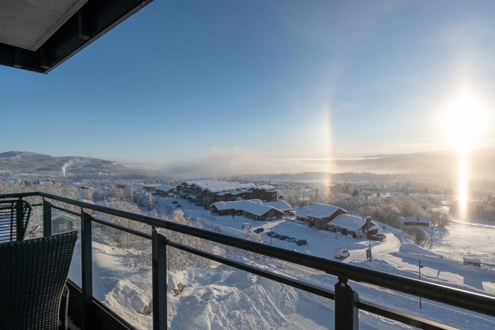 Balkongen ligger sydvestvendt med svært gode solforhold. Galleribilde