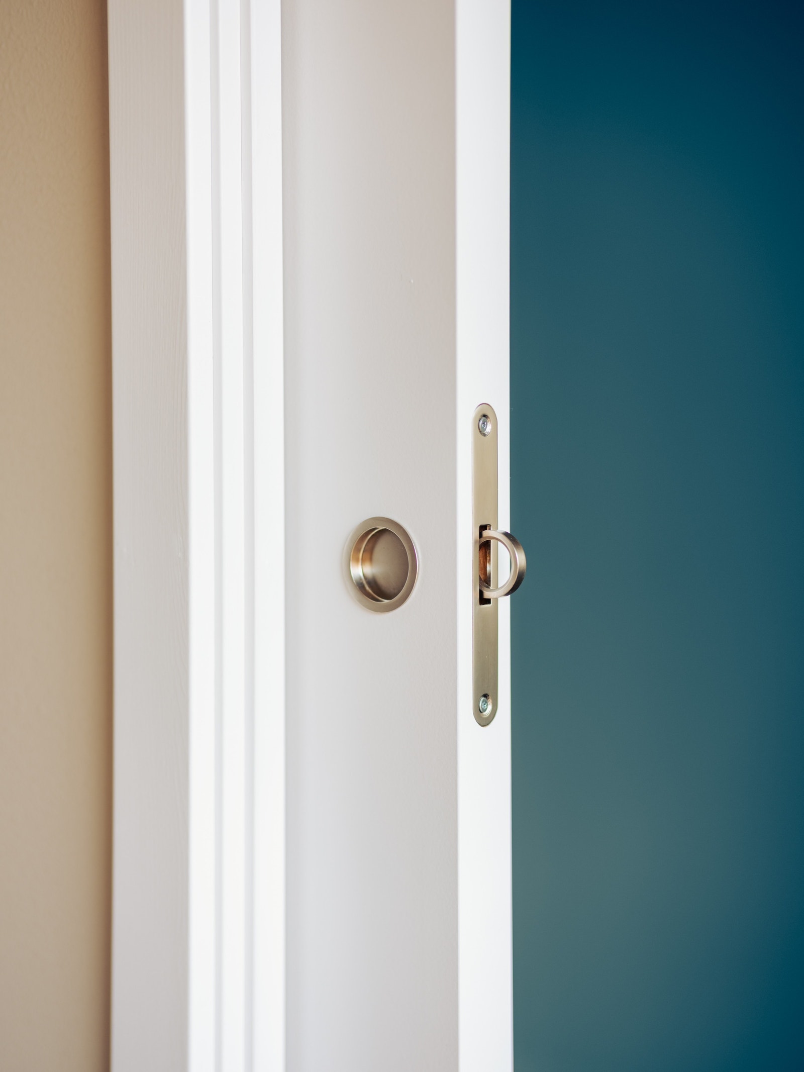 Praktiske skyvedører som er plassbesparende Galleribilde