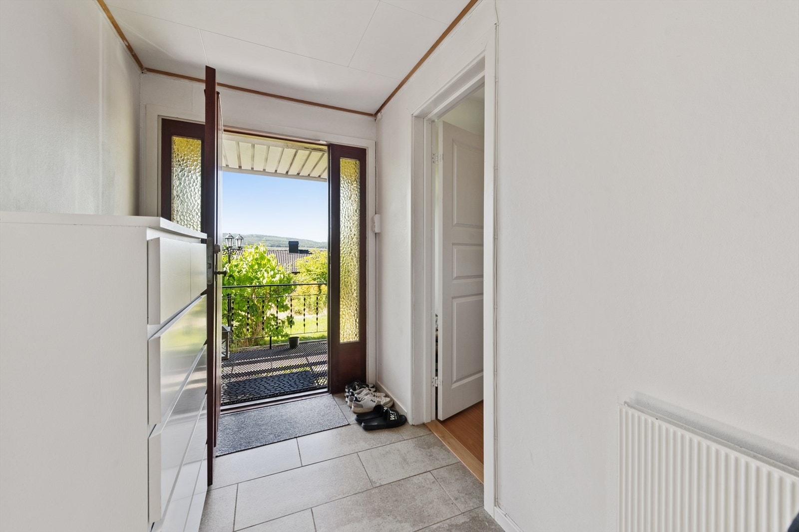 Velkommen inn i underetasje. Galleribilde