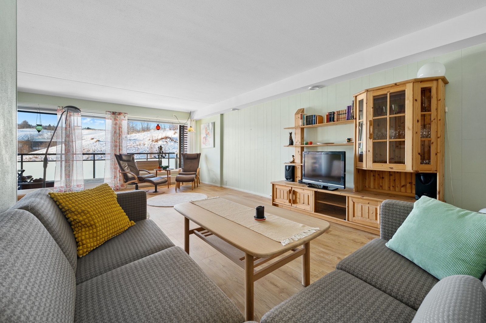 Stue på 36,1m² med gode møbleringsmuligheter. Galleribilde