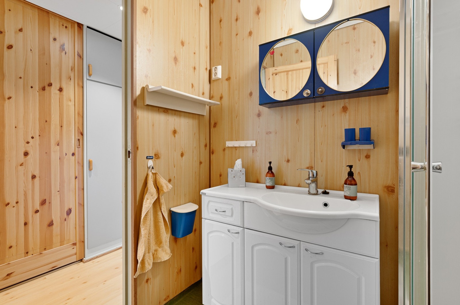 Baderom. Galleribilde