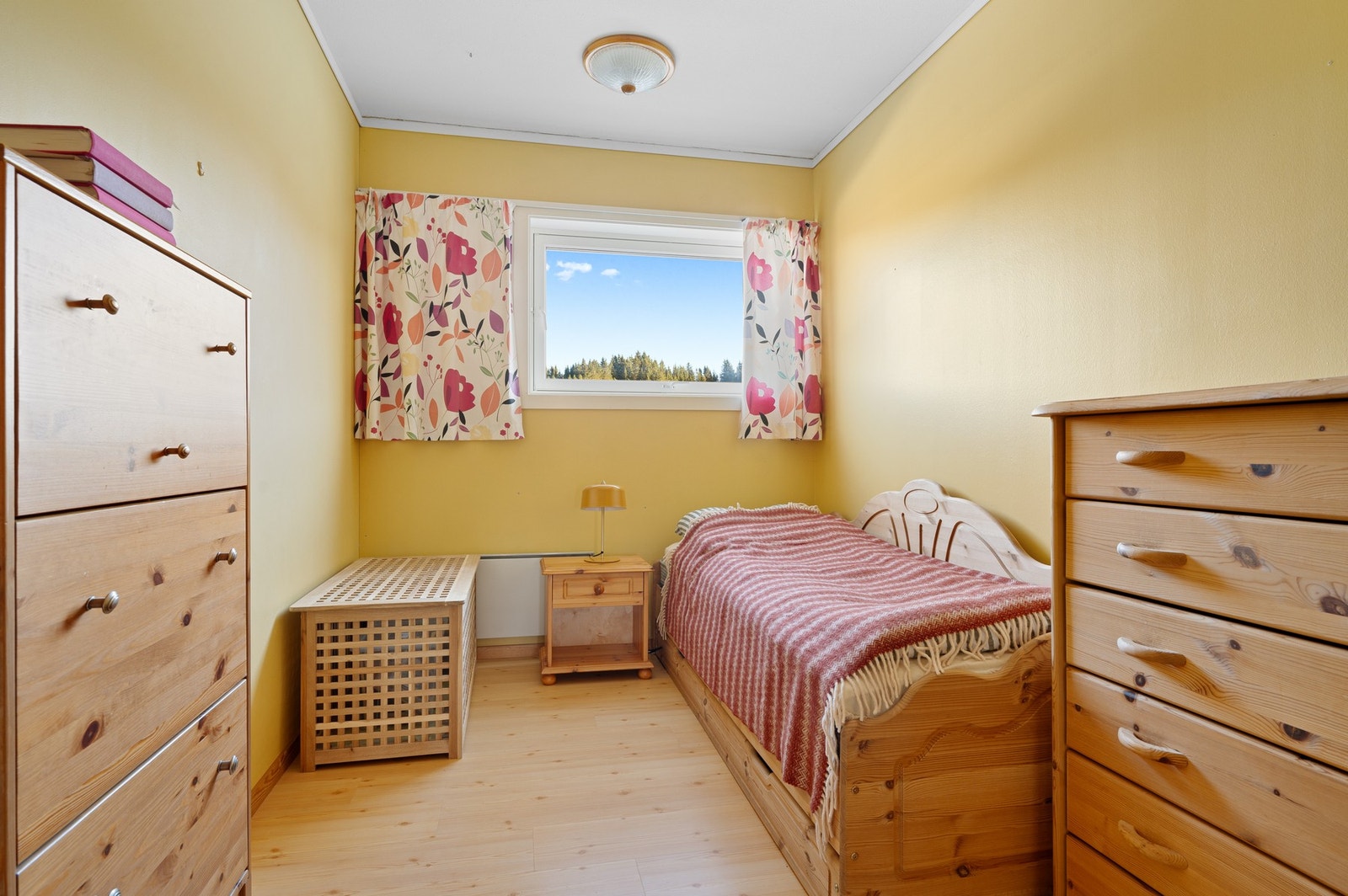 Soverom 2 på 7,6 m². Galleribilde