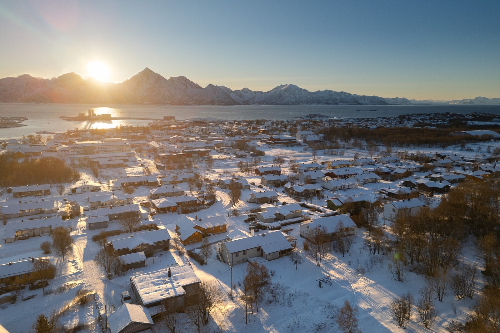 En innholdsrik enebolig med god beliggenhet på Melbu Galleribilde