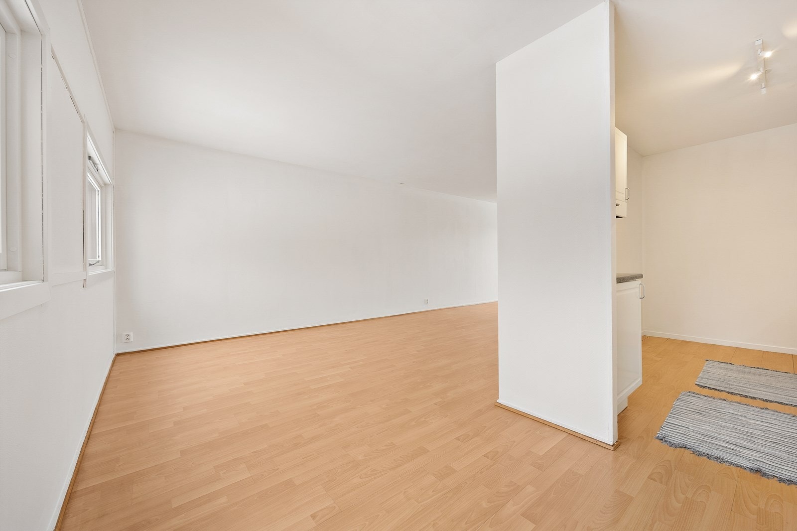 Kjøkkenet ligger adskilt fra stuen. Galleribilde