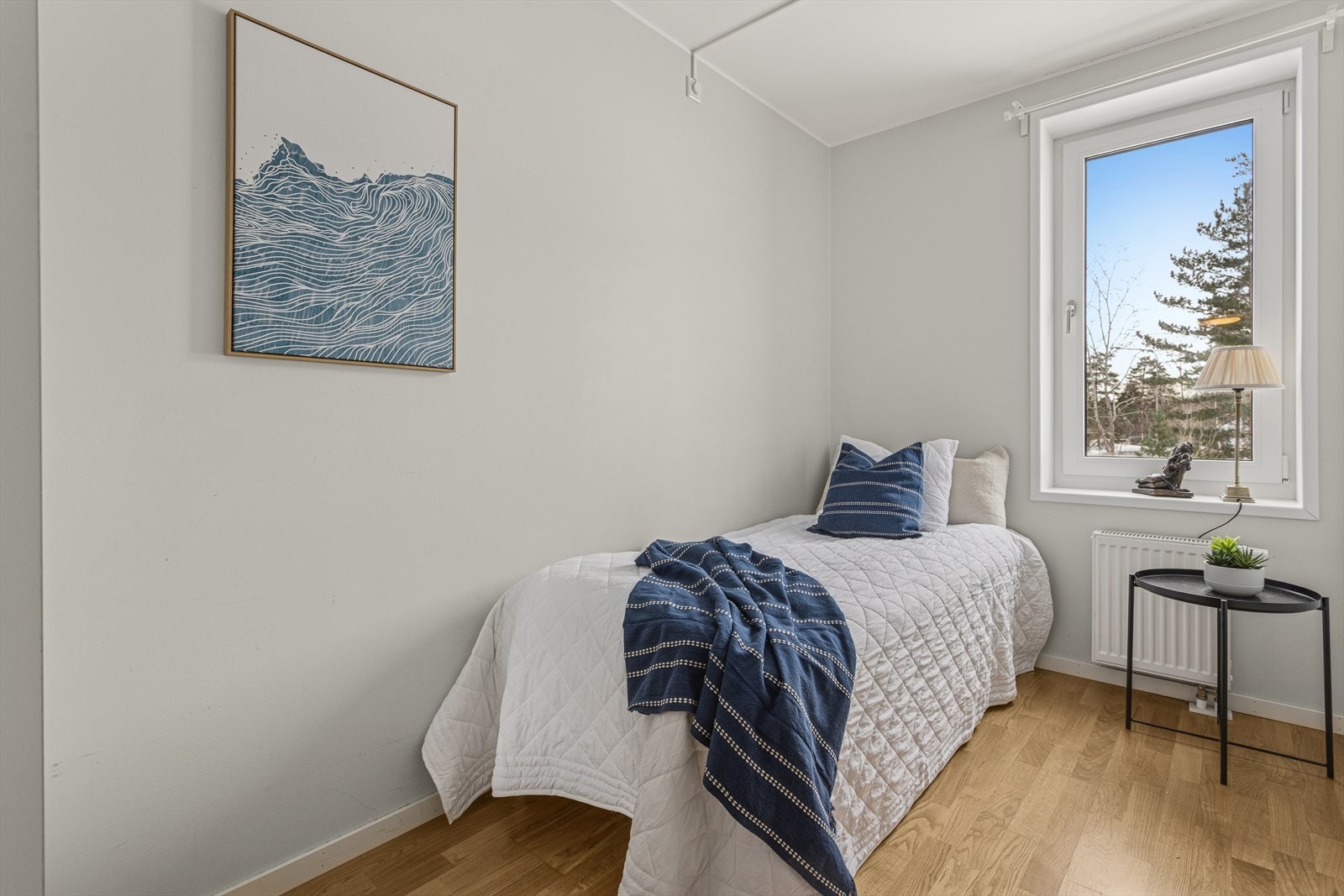 Soverom II er av god størrelse. Ingen direkte innsyn. Galleribilde