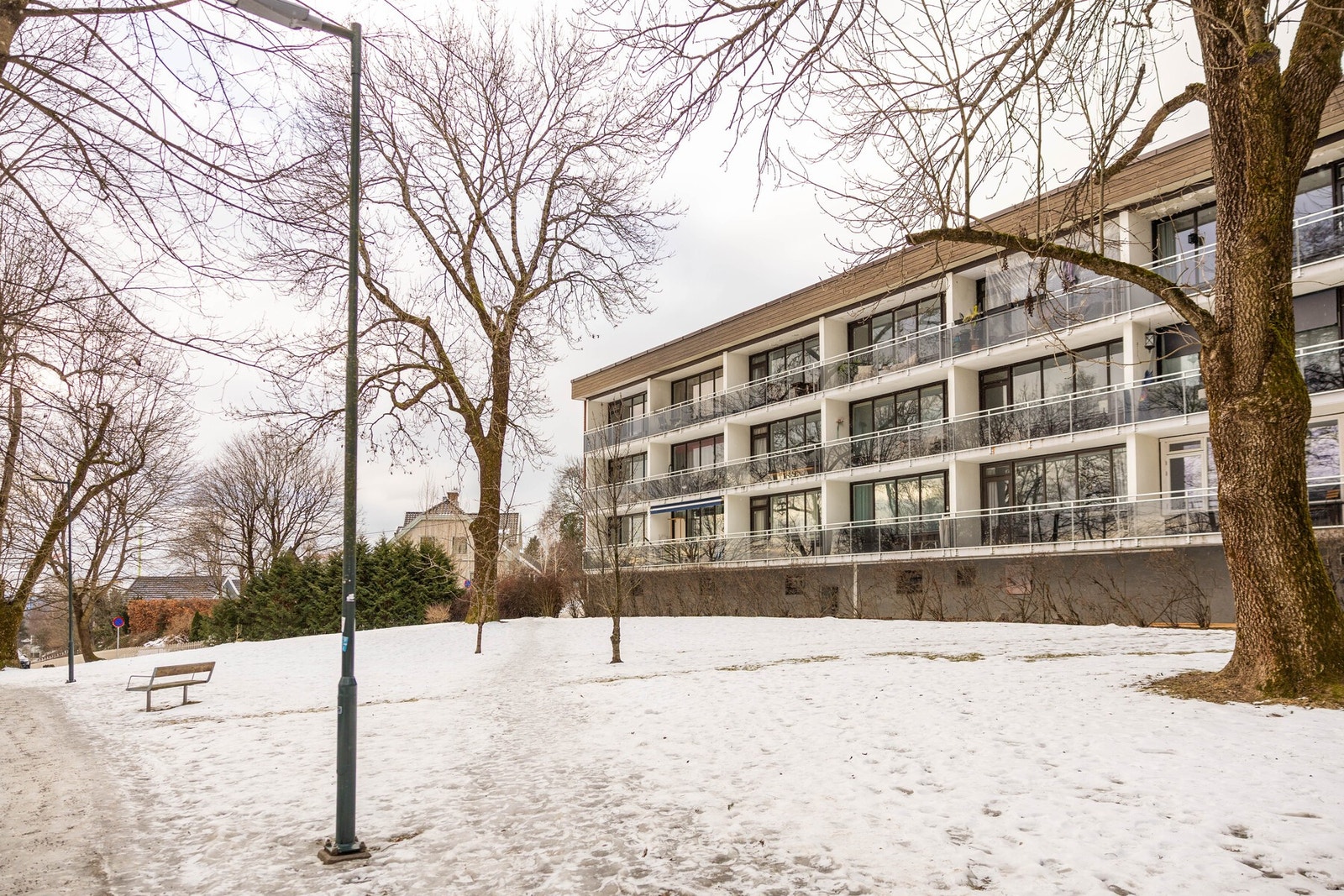 Vinderen ligger en kort buss- eller T-banetur fra Majorstuen. Galleribilde