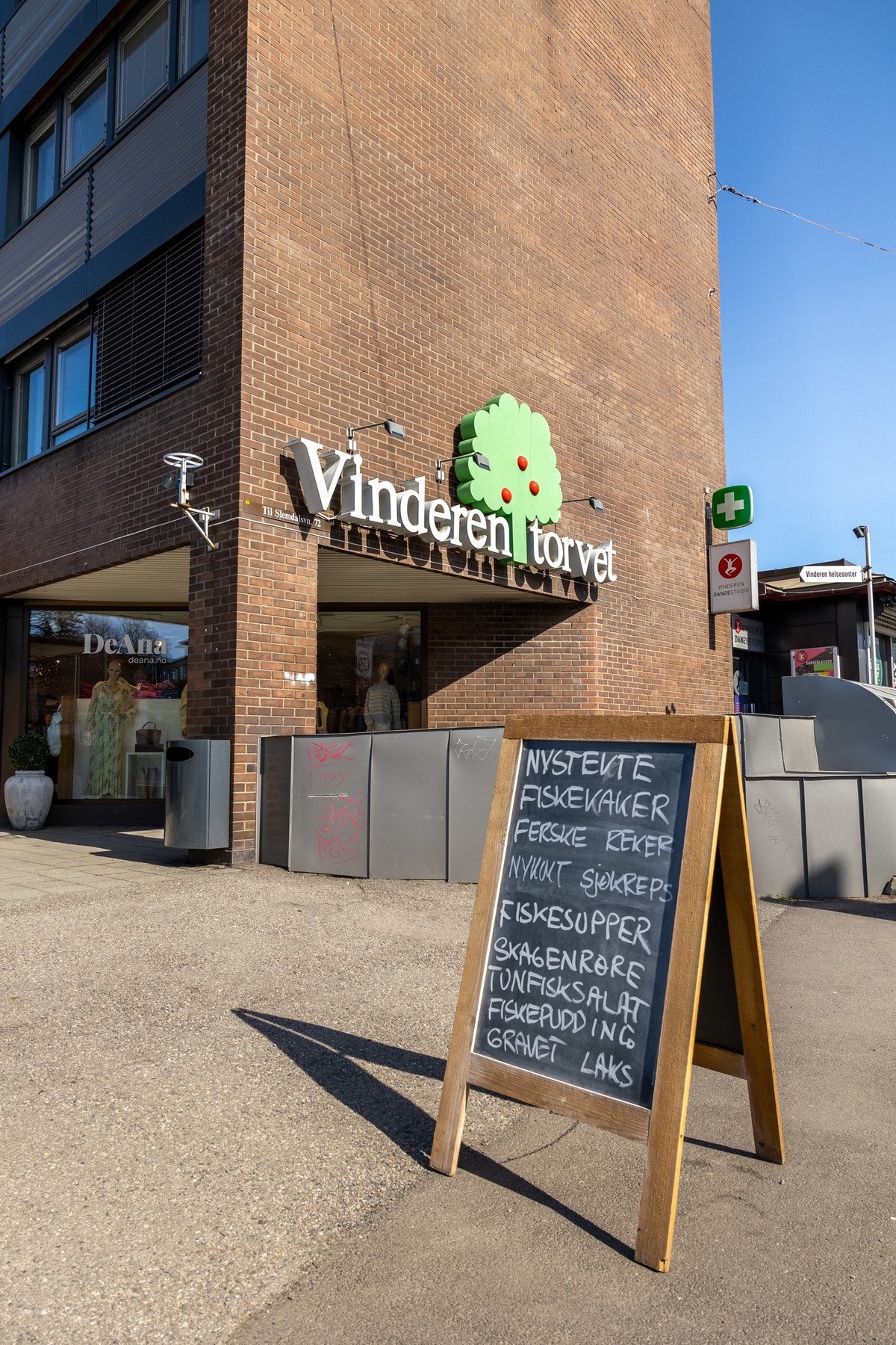 Det er kun 5 minutters gangavstand til Vinderen torg med flere butikker. Galleribilde
