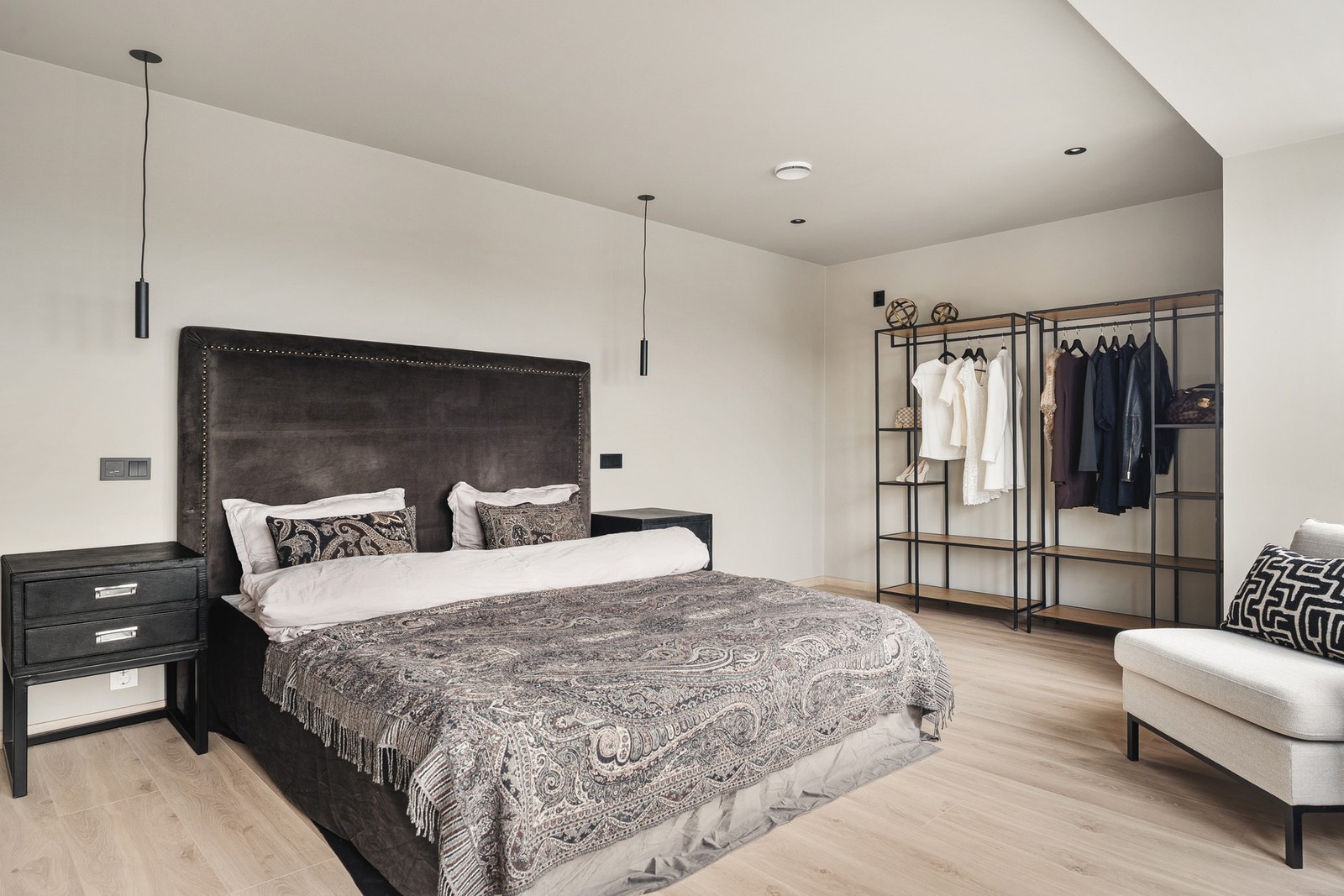 Det er to hyggelige soverom i denne etasjen. Galleribilde