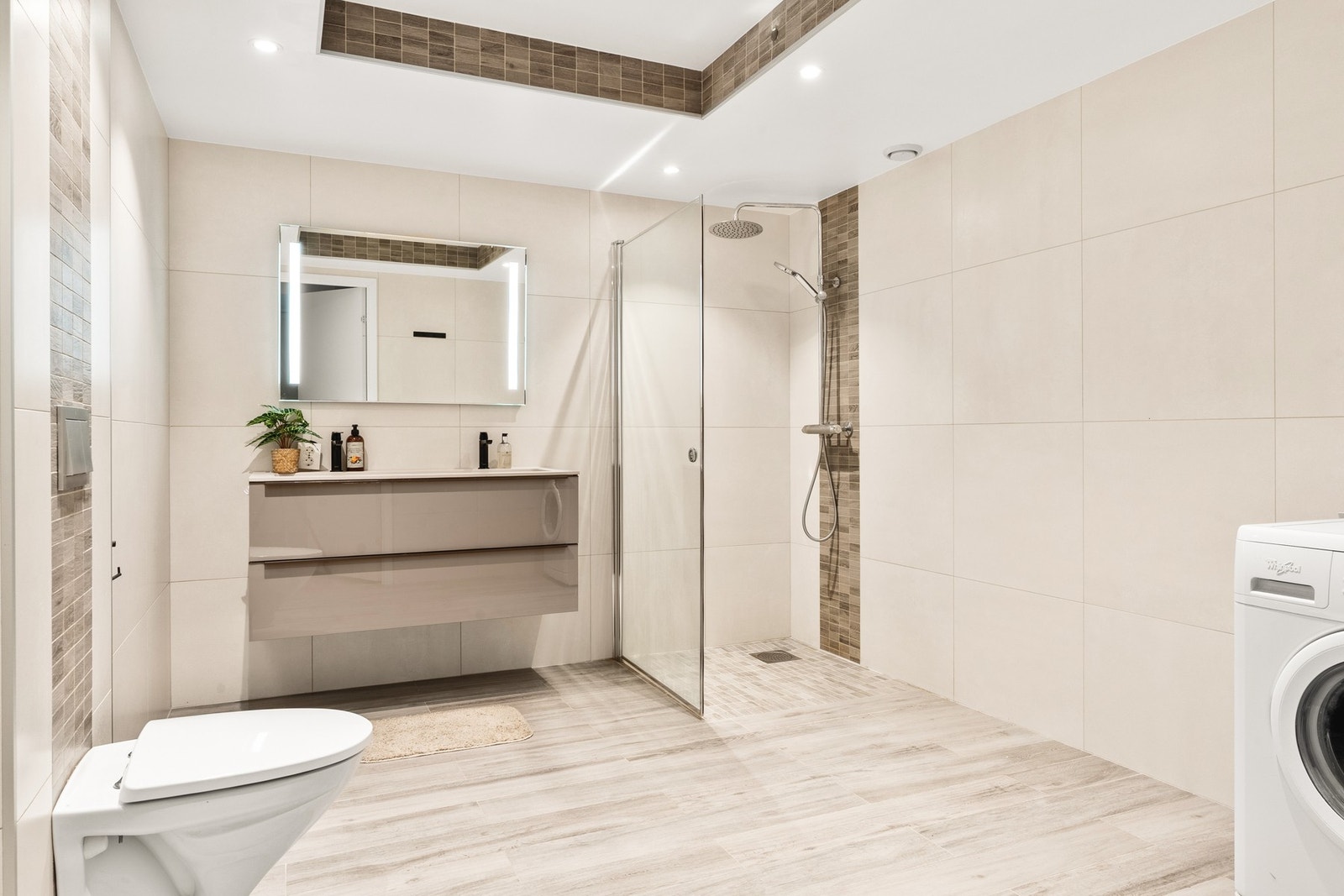 Baderommet måler 9,6 kvm. Galleribilde