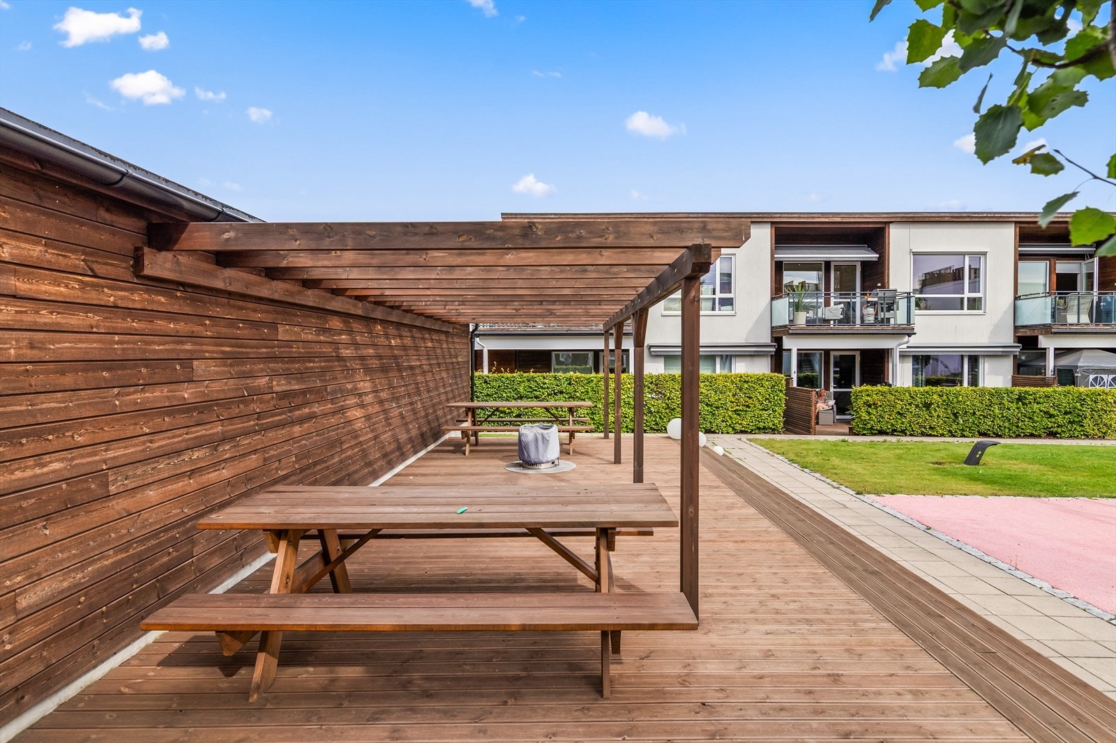 Her får du en bolig med god standard, smakfulle detaljer og en attraktiv beliggenhet på Sem. Galleribilde