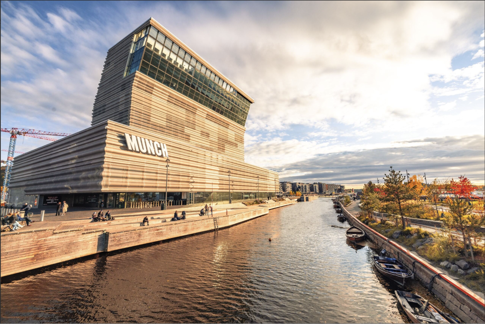 Kort vei til Munch museet og den populære baren Kranen som du finner i toppetasjene. Galleribilde