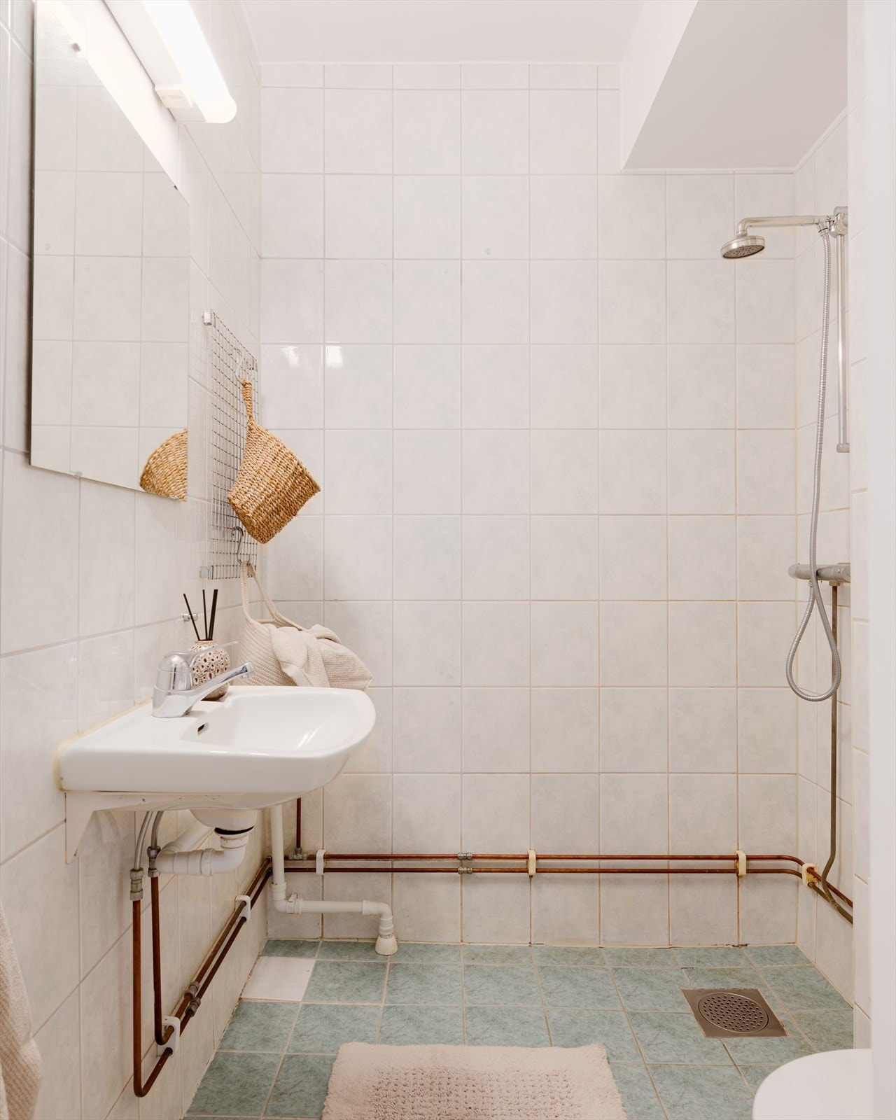 Her er det også opplegg for vaskemaskin. For større vask kan vaskjekjelleren benyttes. Galleribilde