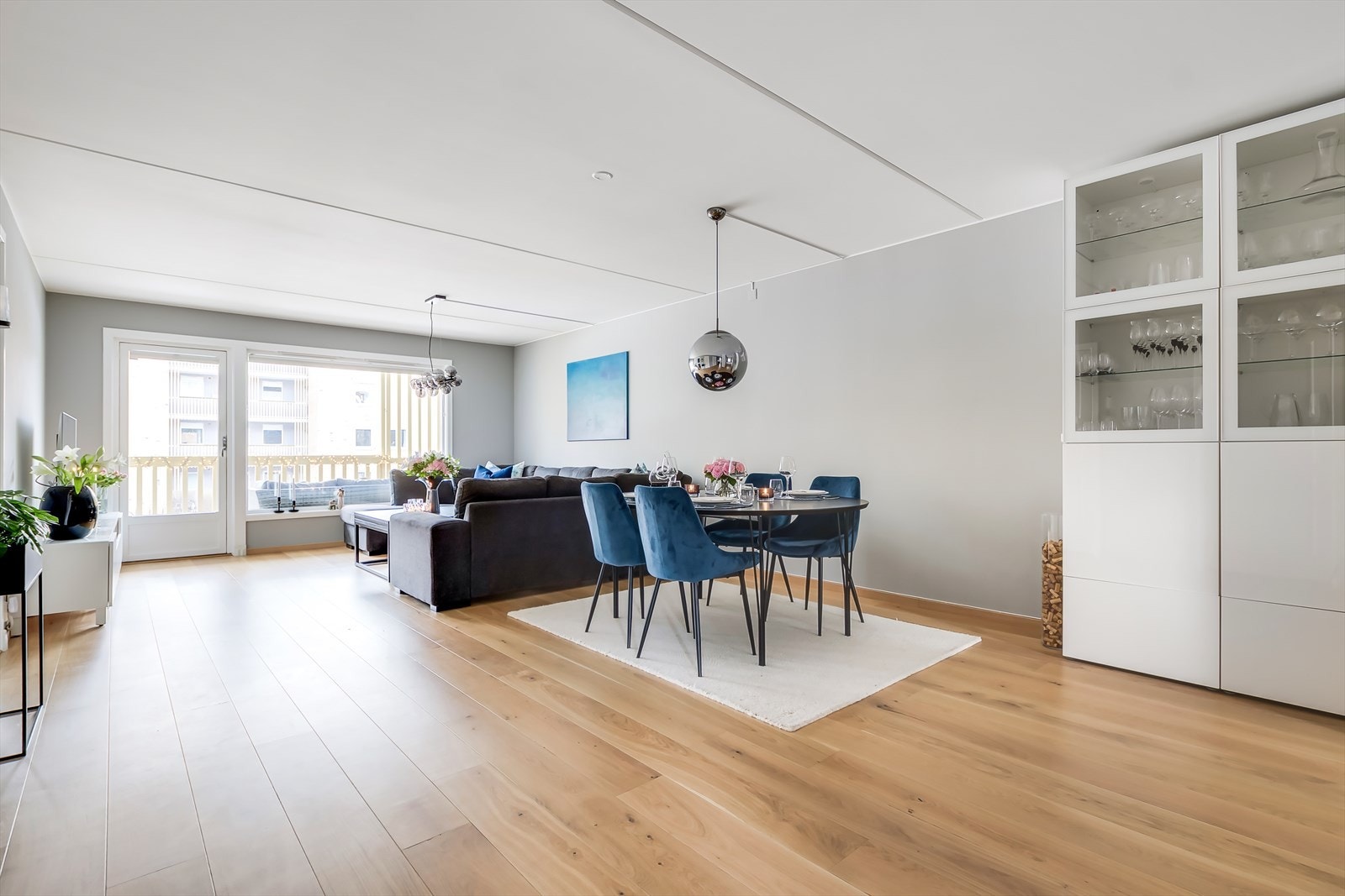 Flott leilighet med høy standard - Boligen er pusett opp og vesentlig oppgradert i 2021/2022 Galleribilde