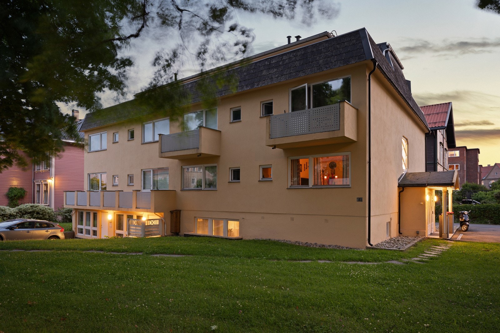 Her finner du vakre, tradisjonelle bygninger som gir deg en følelse av å reise tilbake i tid, samtidig som du nyter moderne bekvemmeligheter. Galleribilde