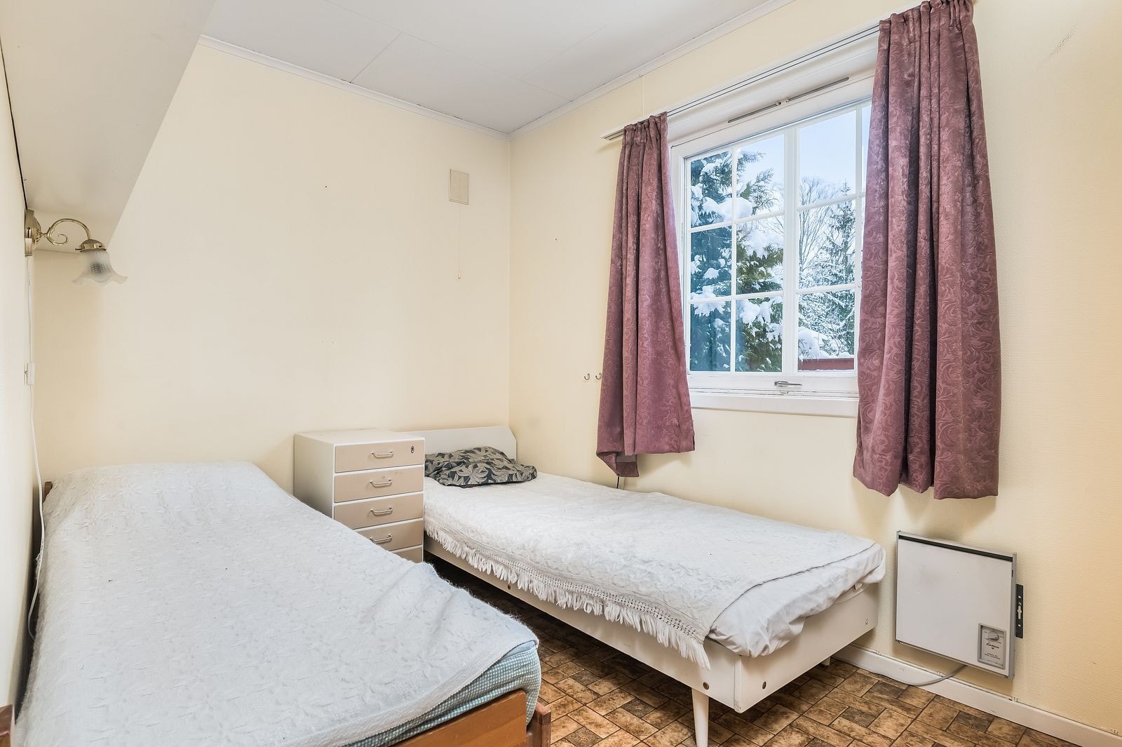 Det er 3 soverom i huset Galleribilde