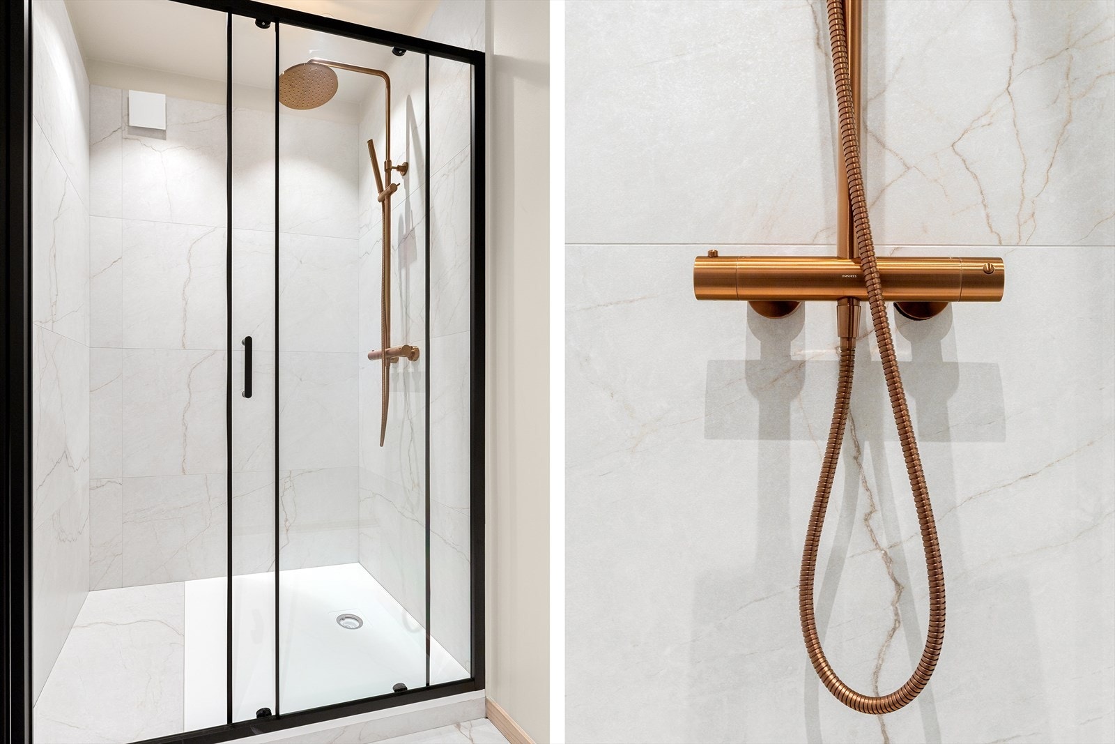 Badet har dusjnisje med glassdør og regnfallsdusj i rosegull. Galleribilde