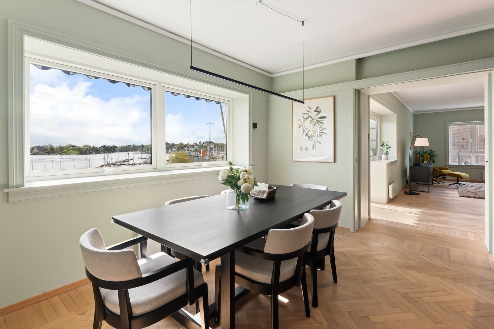 Spiseplass med fantastisk utsikt Galleribilde