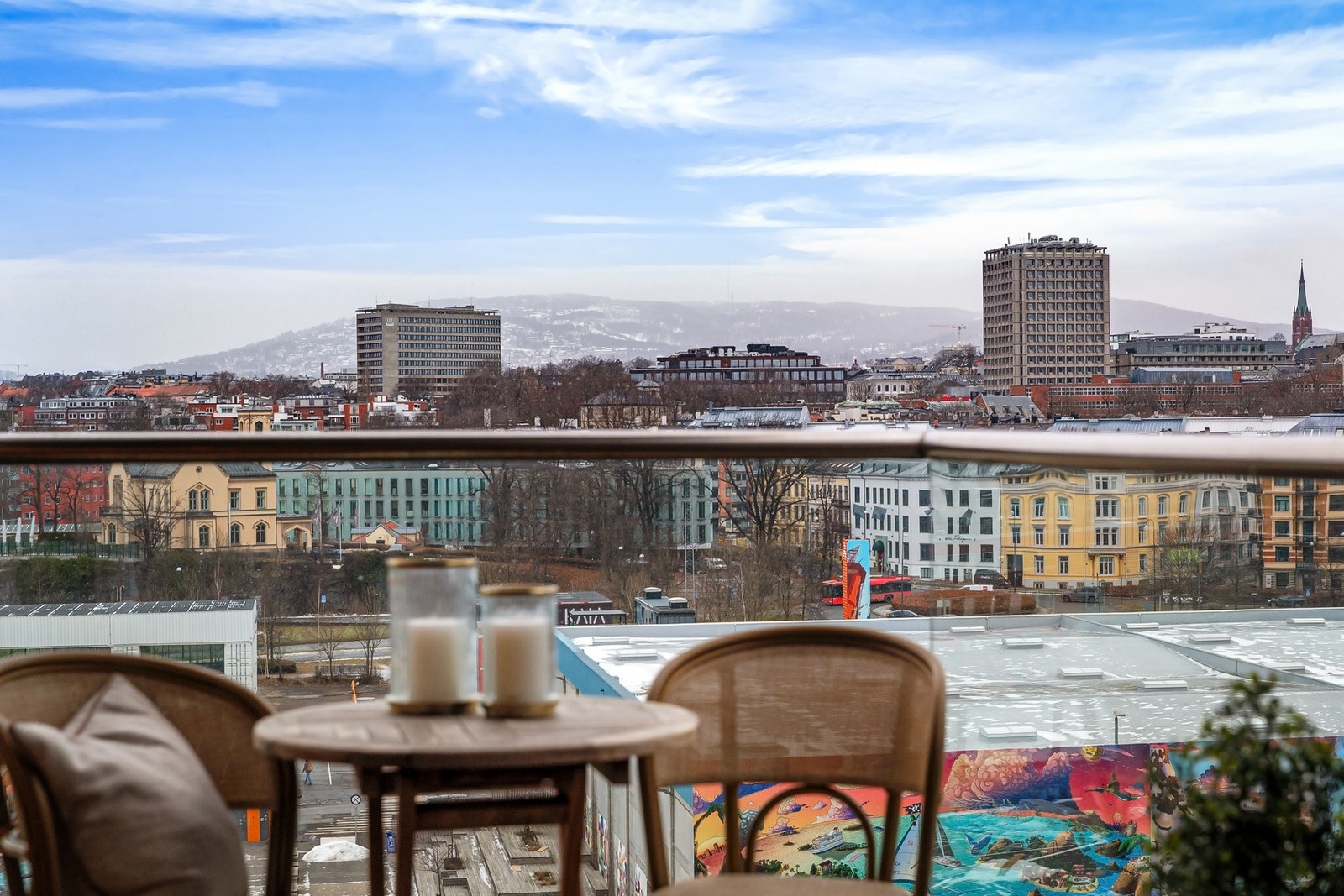 Upåklagelig utsikt fra balkongen. Galleribilde