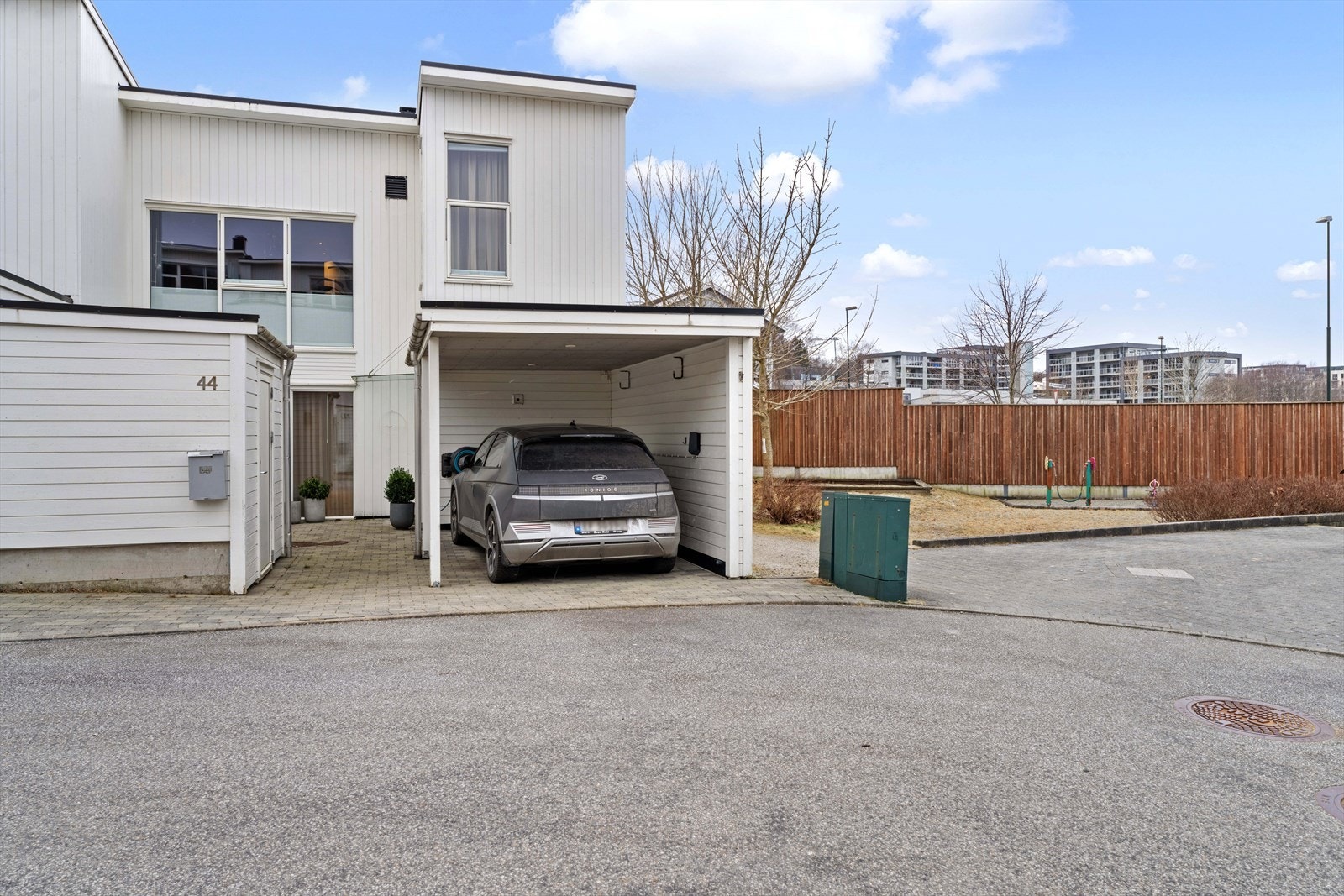 Inngangsparti Galleribilde