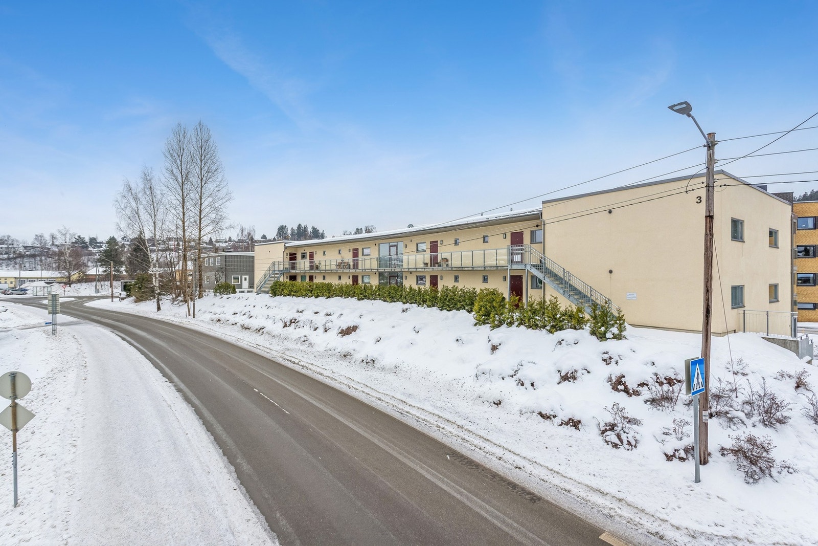 Fasade med svalgang Galleribilde