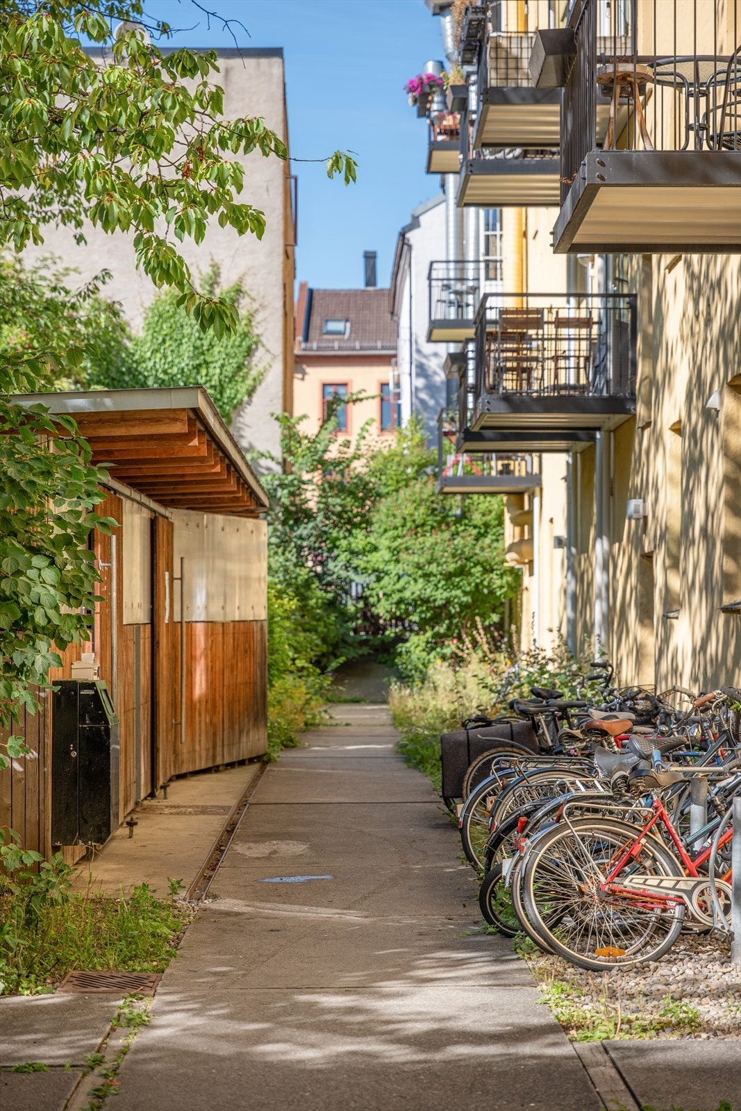 Praktisk sykkelparkering rett utenfor døren! Galleribilde