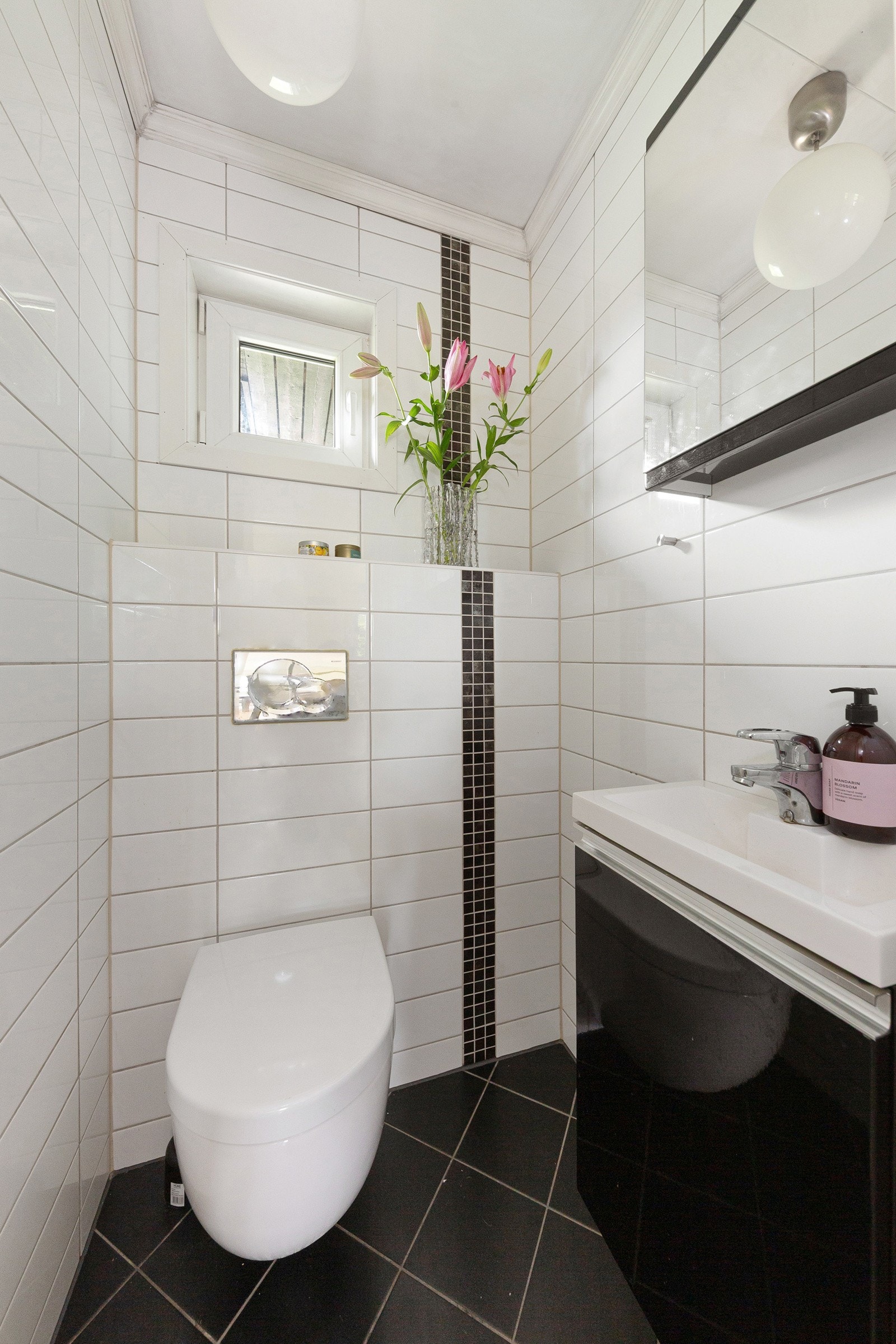 Gjestetoalett i 1.etg. Galleribilde