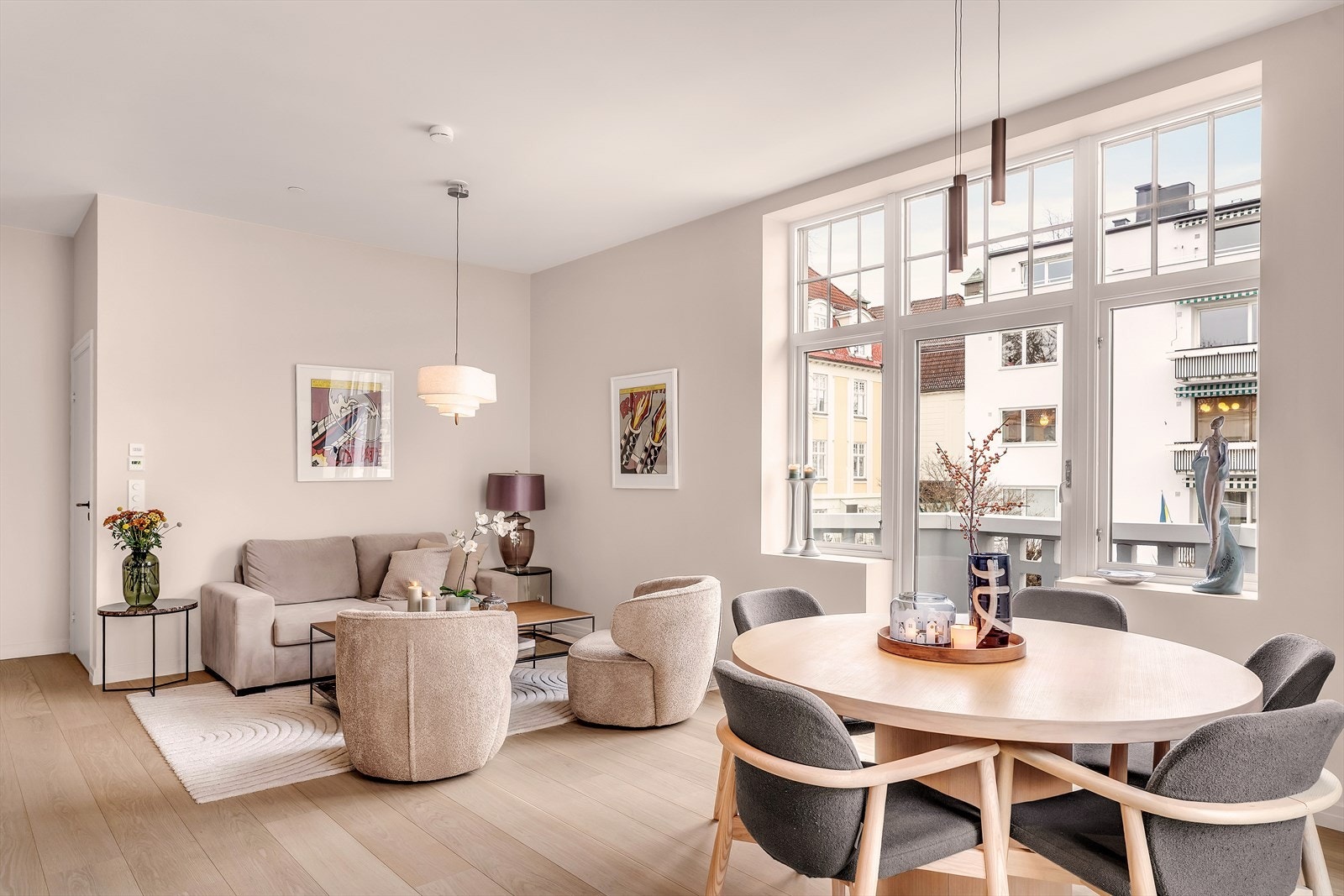 Bygget ble rehabiltert i 2023. Opprinnelig er bygget oppført en gang mellom 1909 og 1921 Galleribilde