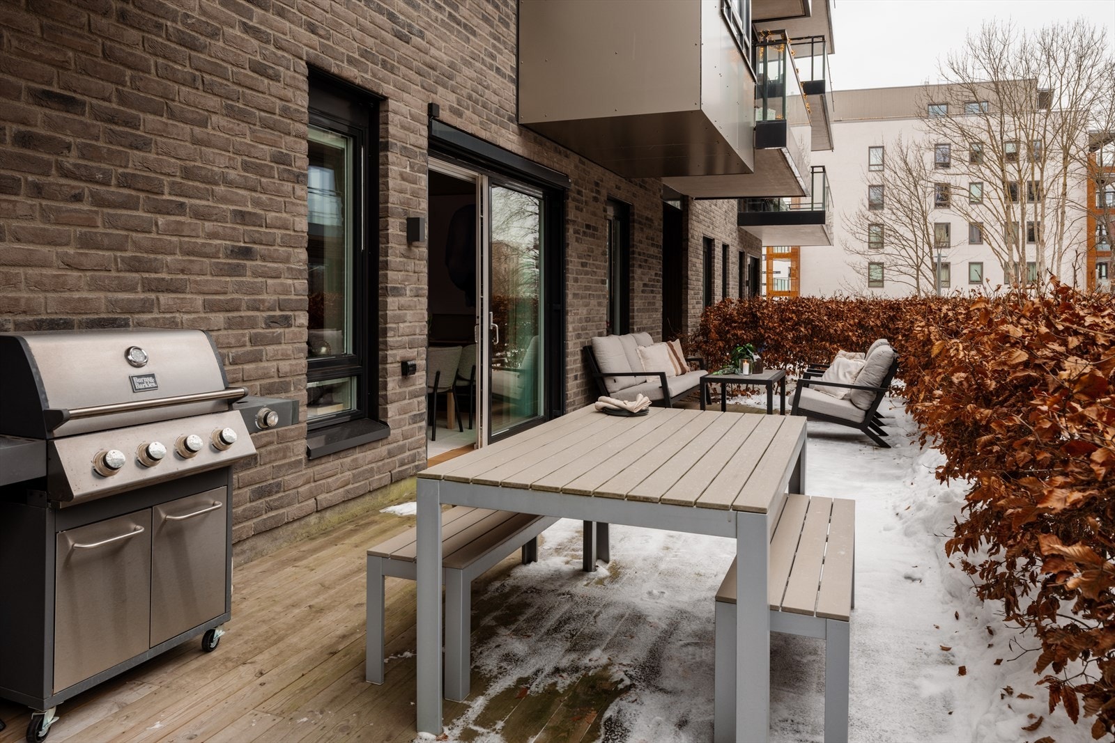 En perfekt sone for grillkvelder og hyggelige sammenkomster med vennegjengen. Galleribilde