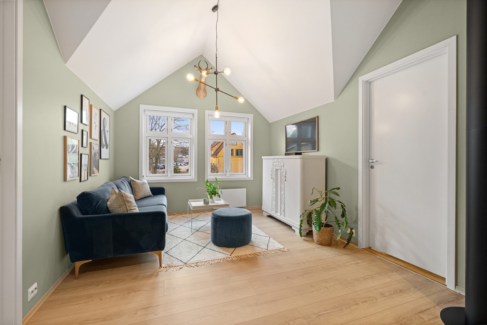 Stue med god takhøyde Galleribilde