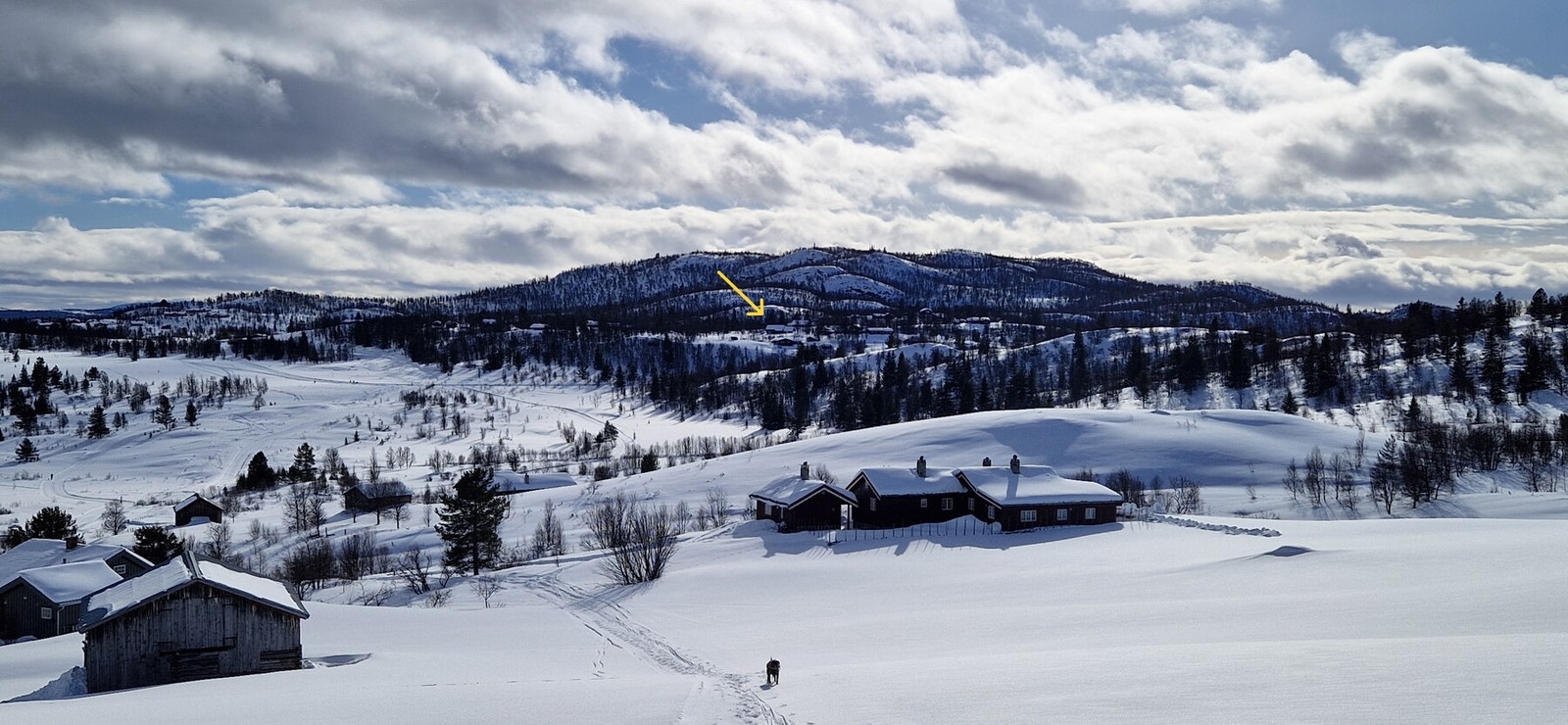 Hyttens plassering i terrenget Galleribilde