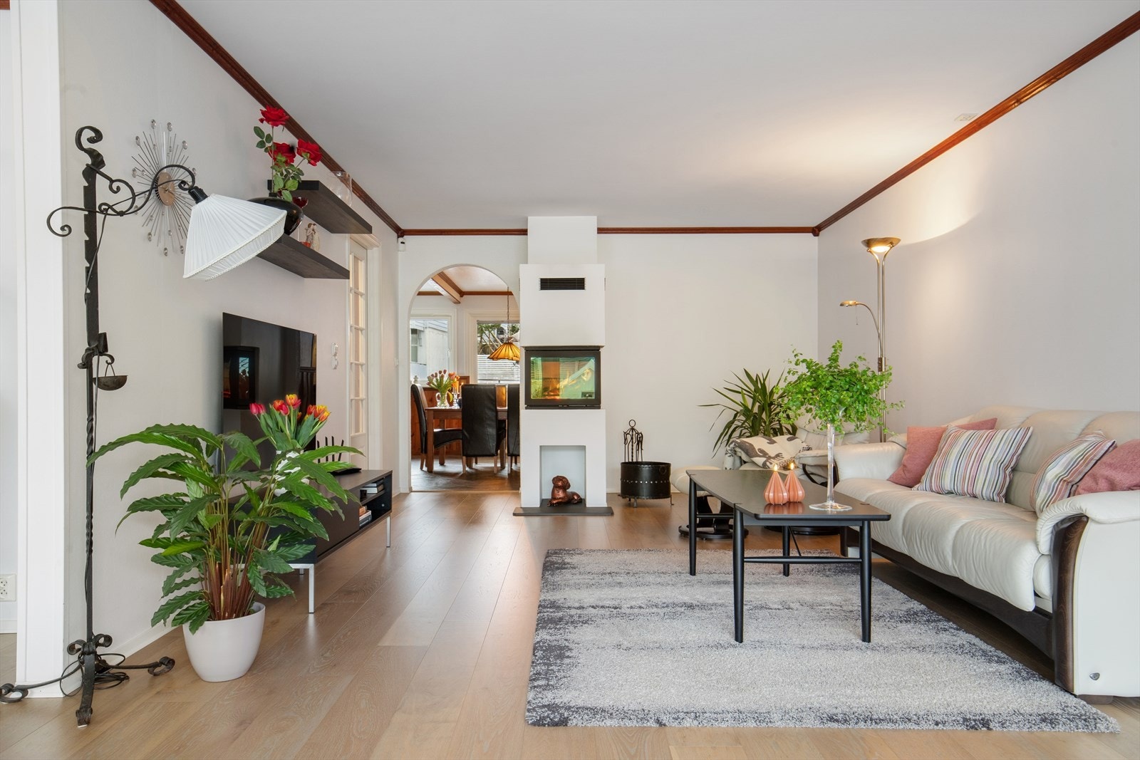 1. etg: Stue Galleribilde