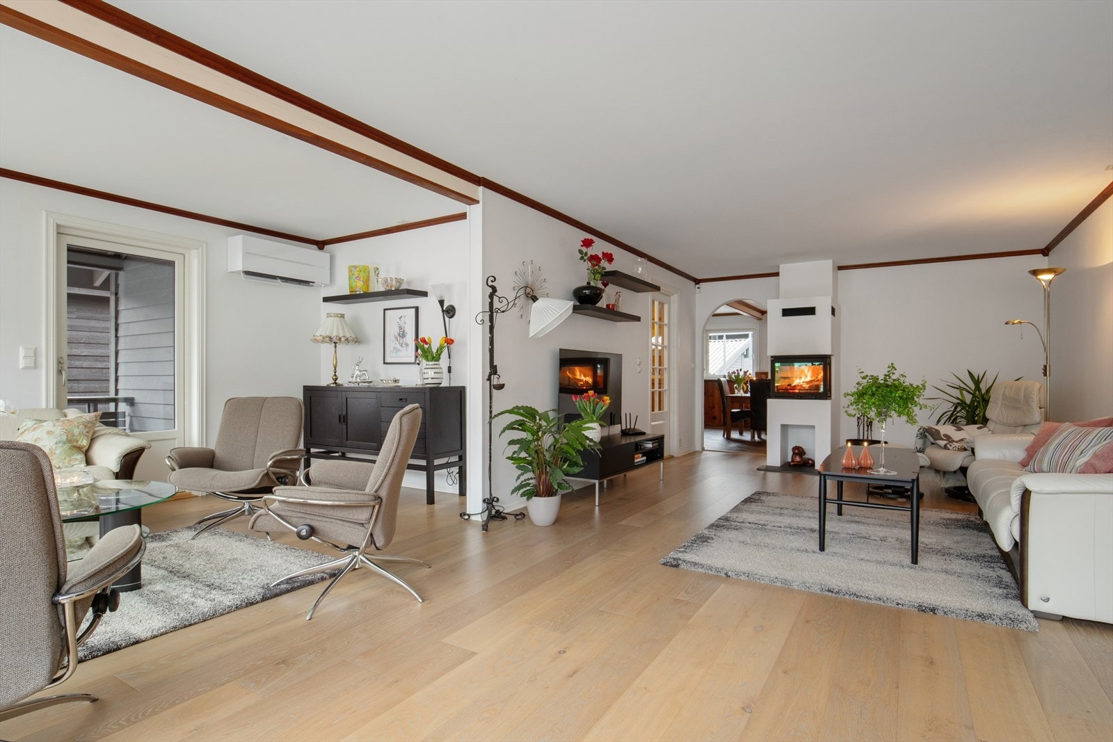 1. etg: Stue Galleribilde