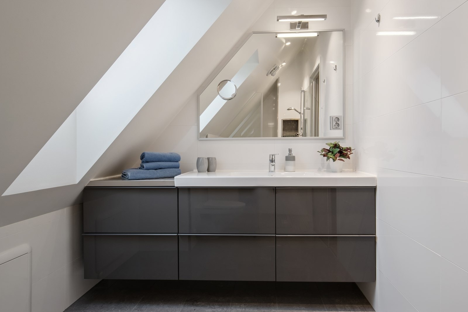 2. etg: Bad Galleribilde