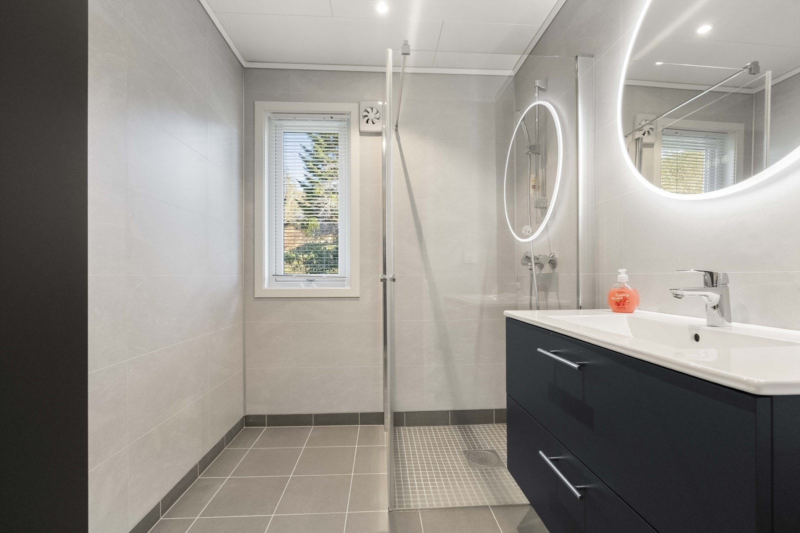 Badet blei fornya i 2024 Galleribilde