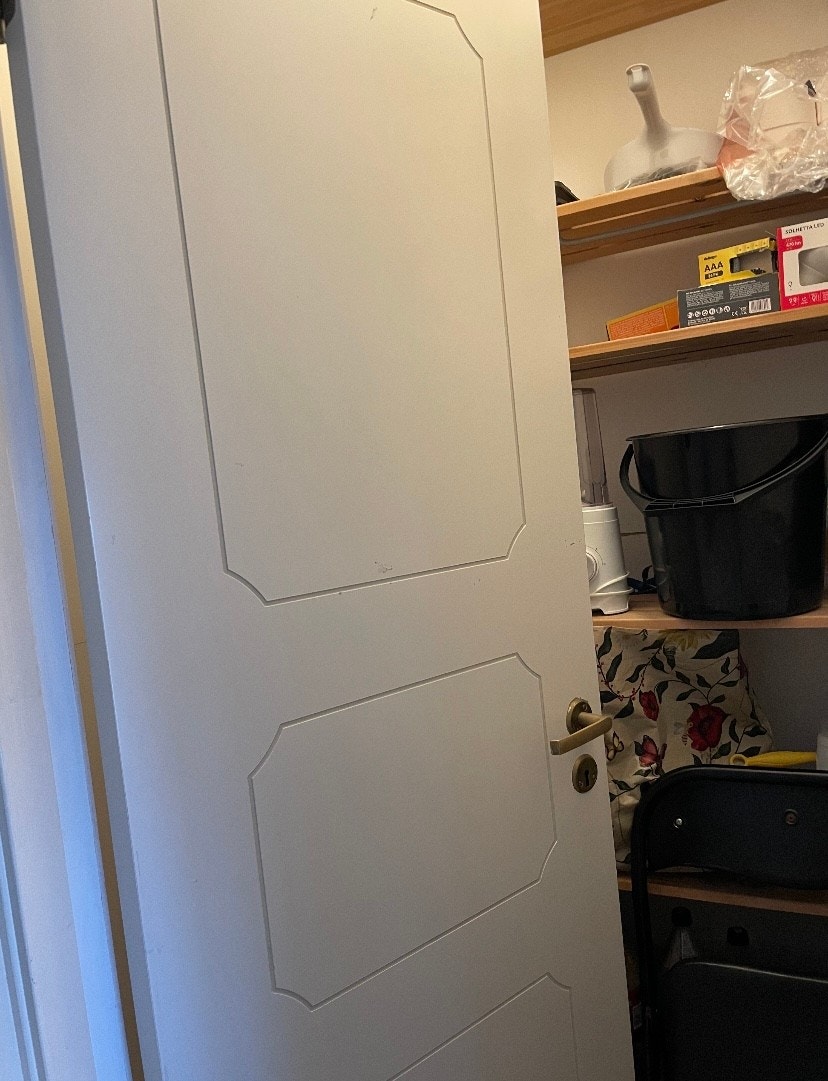 Lite kottrom på kjøkken Galleribilde