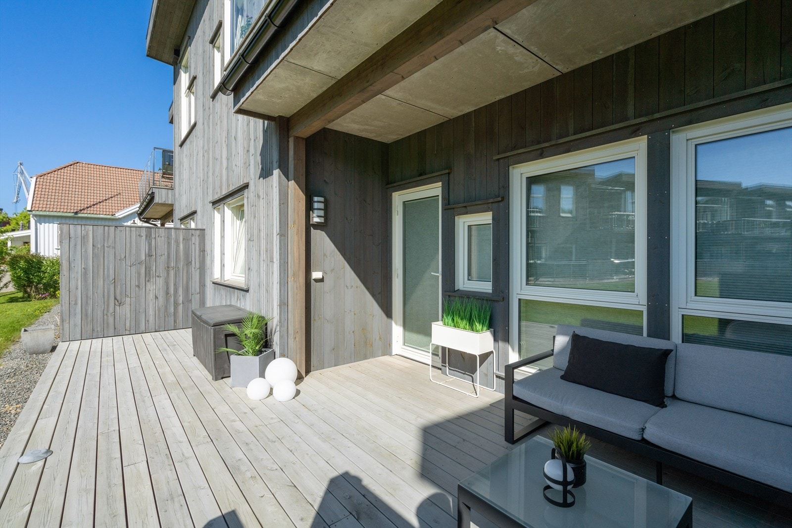 Legg merke til plisse gardiner i vinduet, disse er skreddersydd på mål. Galleribilde