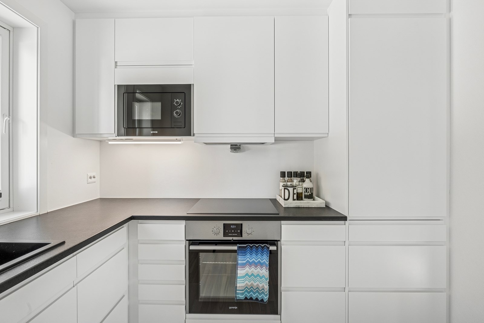 Godt med skapplass. Galleribilde