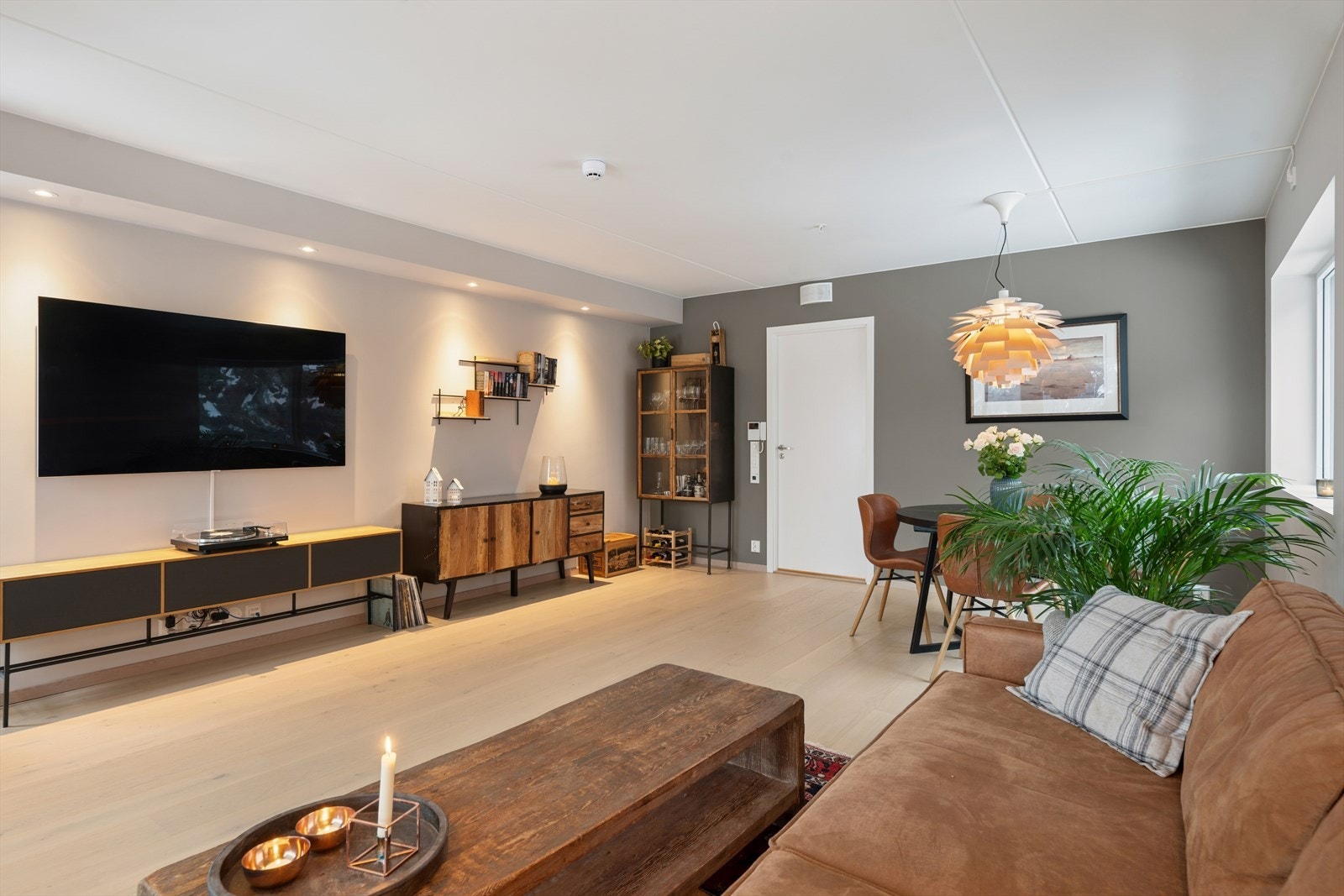 DnB Eiendom ønsker deg velkommen til Strandholmen og leiligheteni Langgaten 1A! Galleribilde