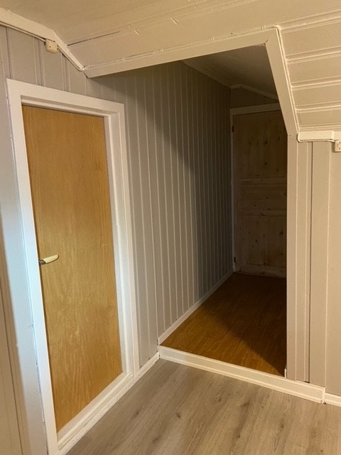 Liten gang i 2.etasje. Galleribilde