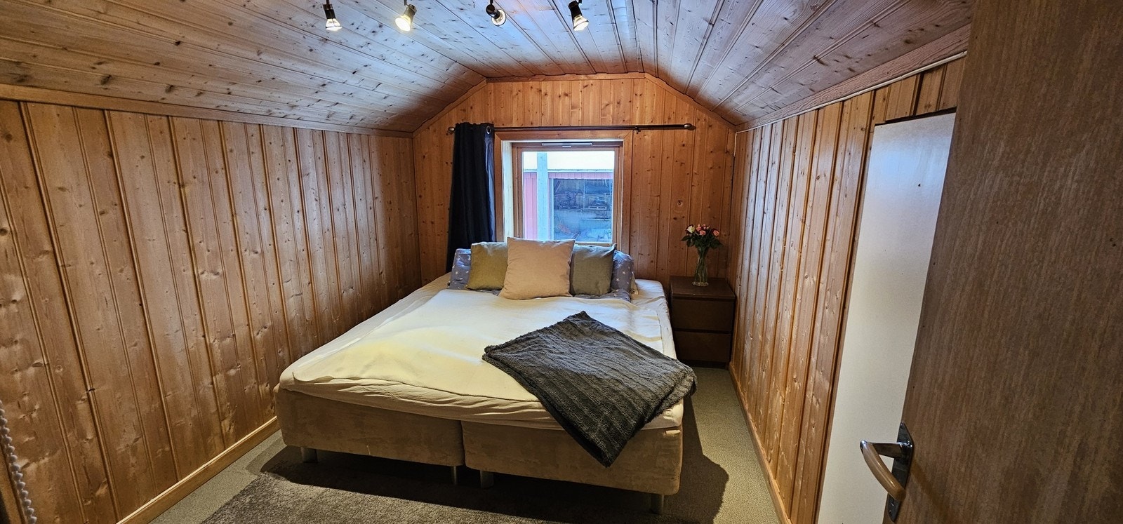 Soverom. Galleribilde