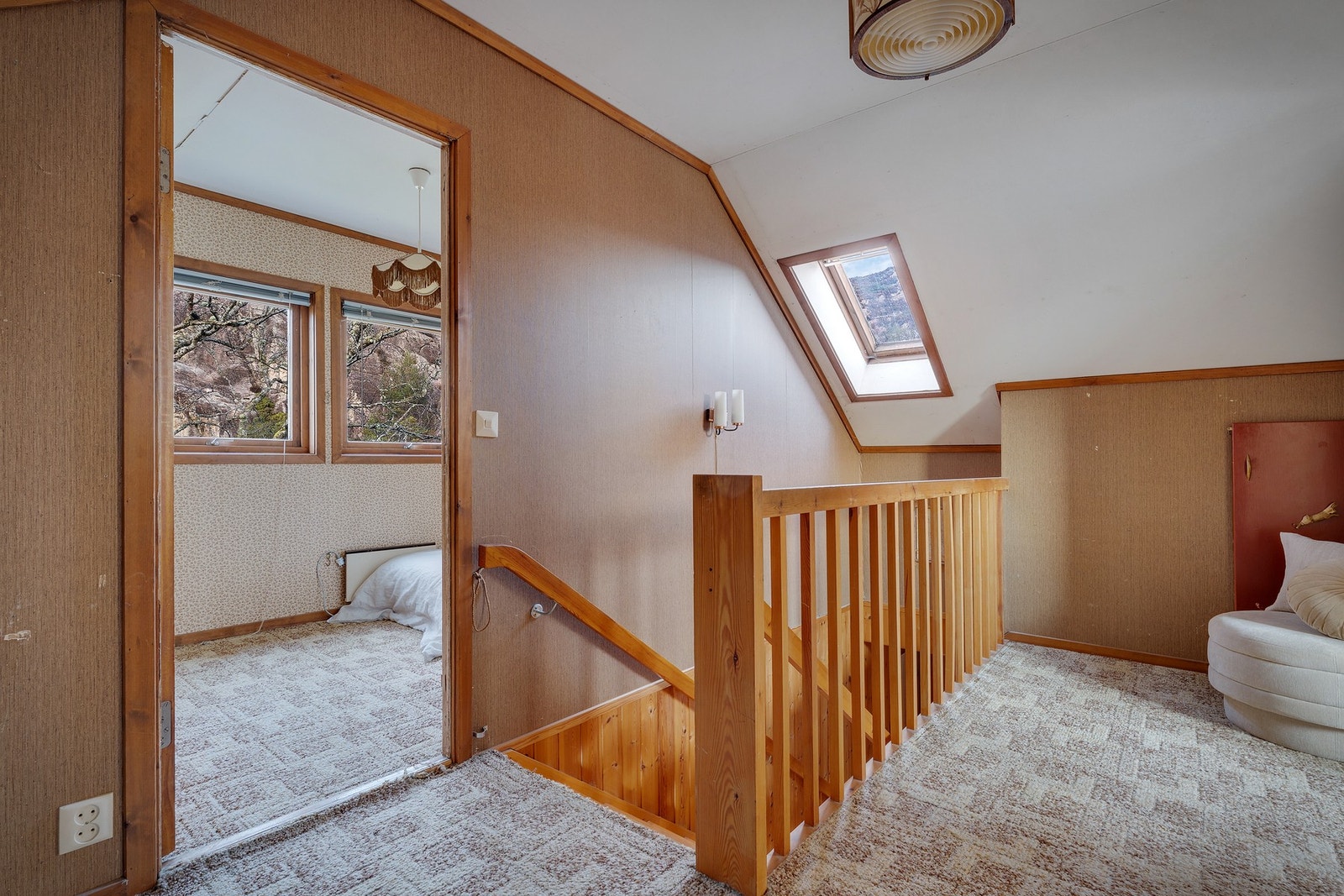 - Gang/trapperom på ca. 10,9 kvm - Galleribilde