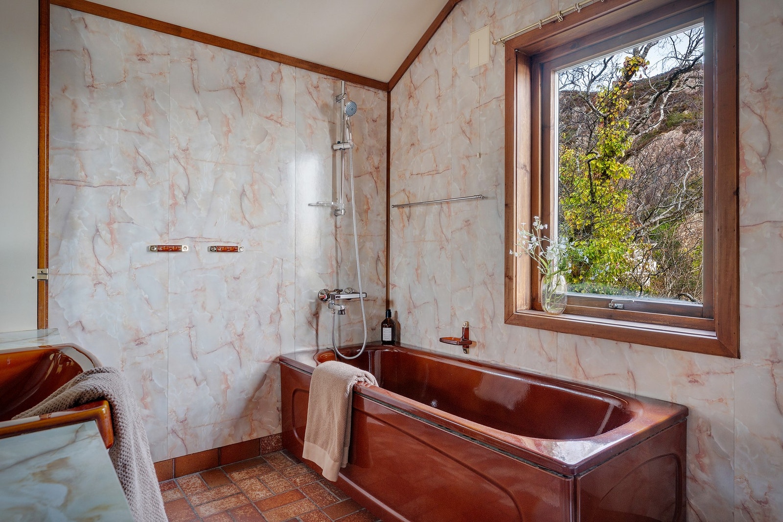 - Badekar og dusj - Galleribilde